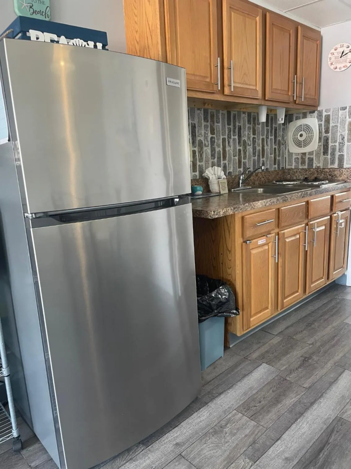 Kitchen or kitchenette in Acacia Beachfront Resort