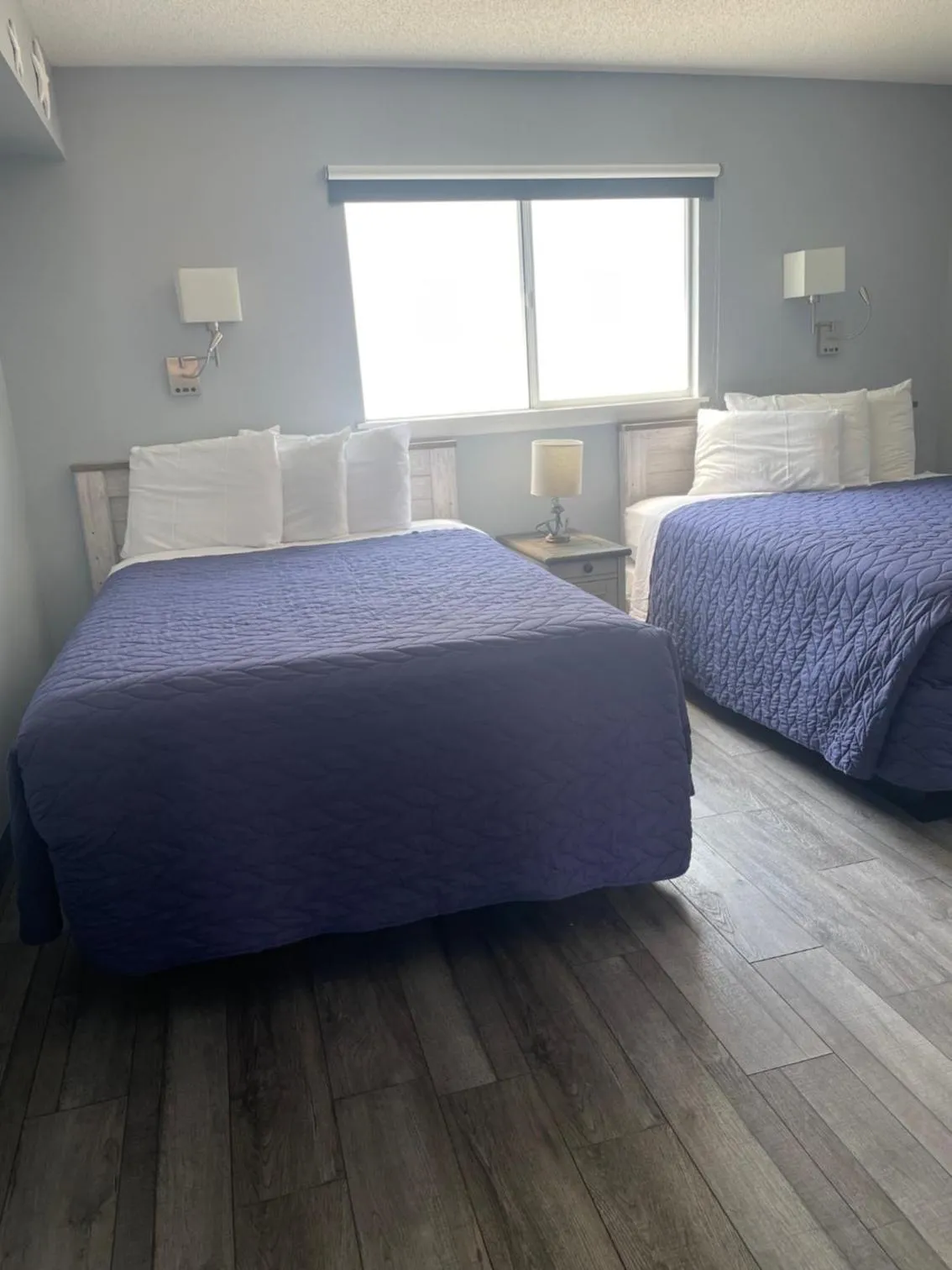 Bedroom, Bed in Acacia Beachfront Resort