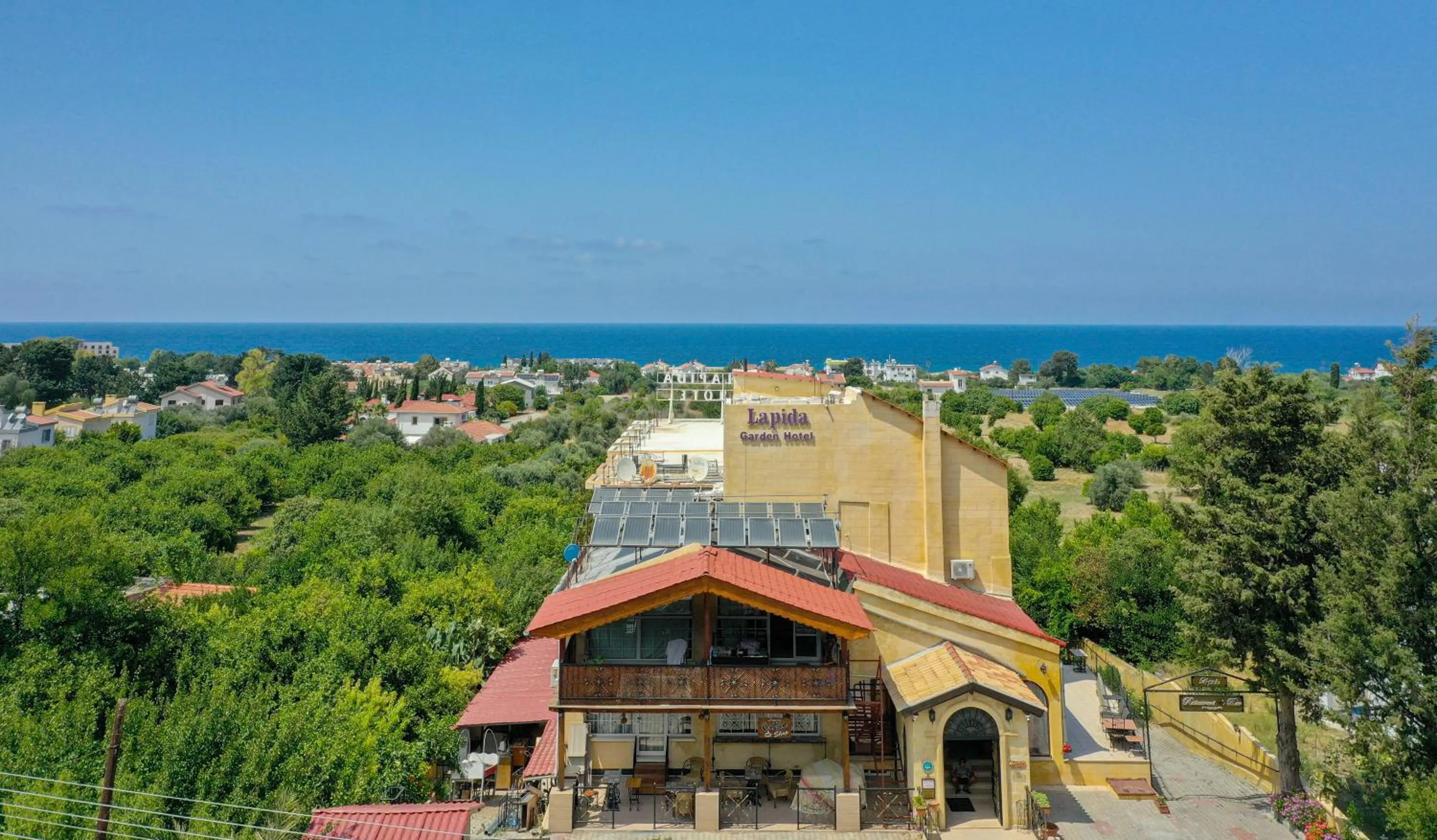 Property building in Lapida Garden