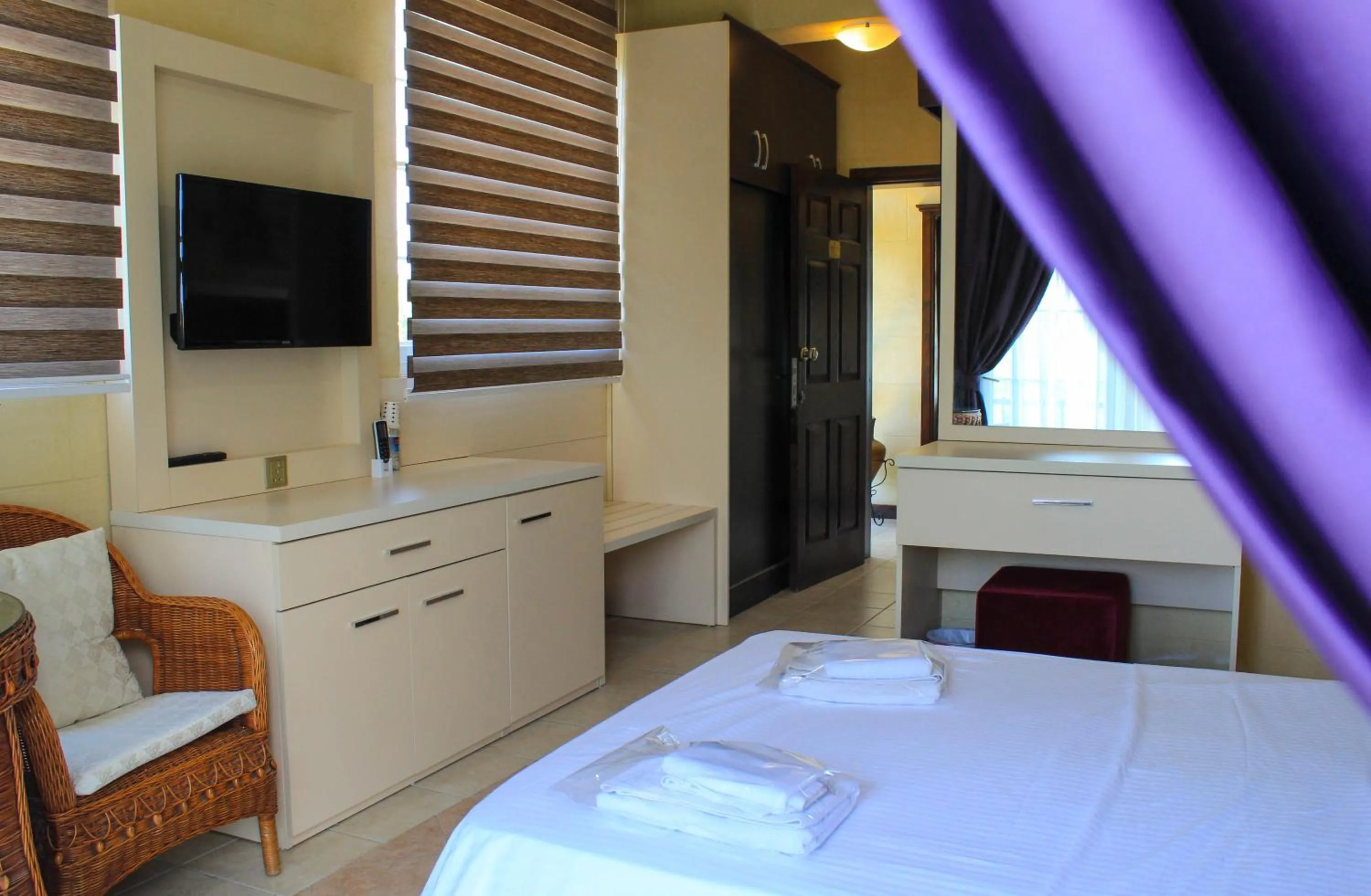 Bed in Lapida Garden