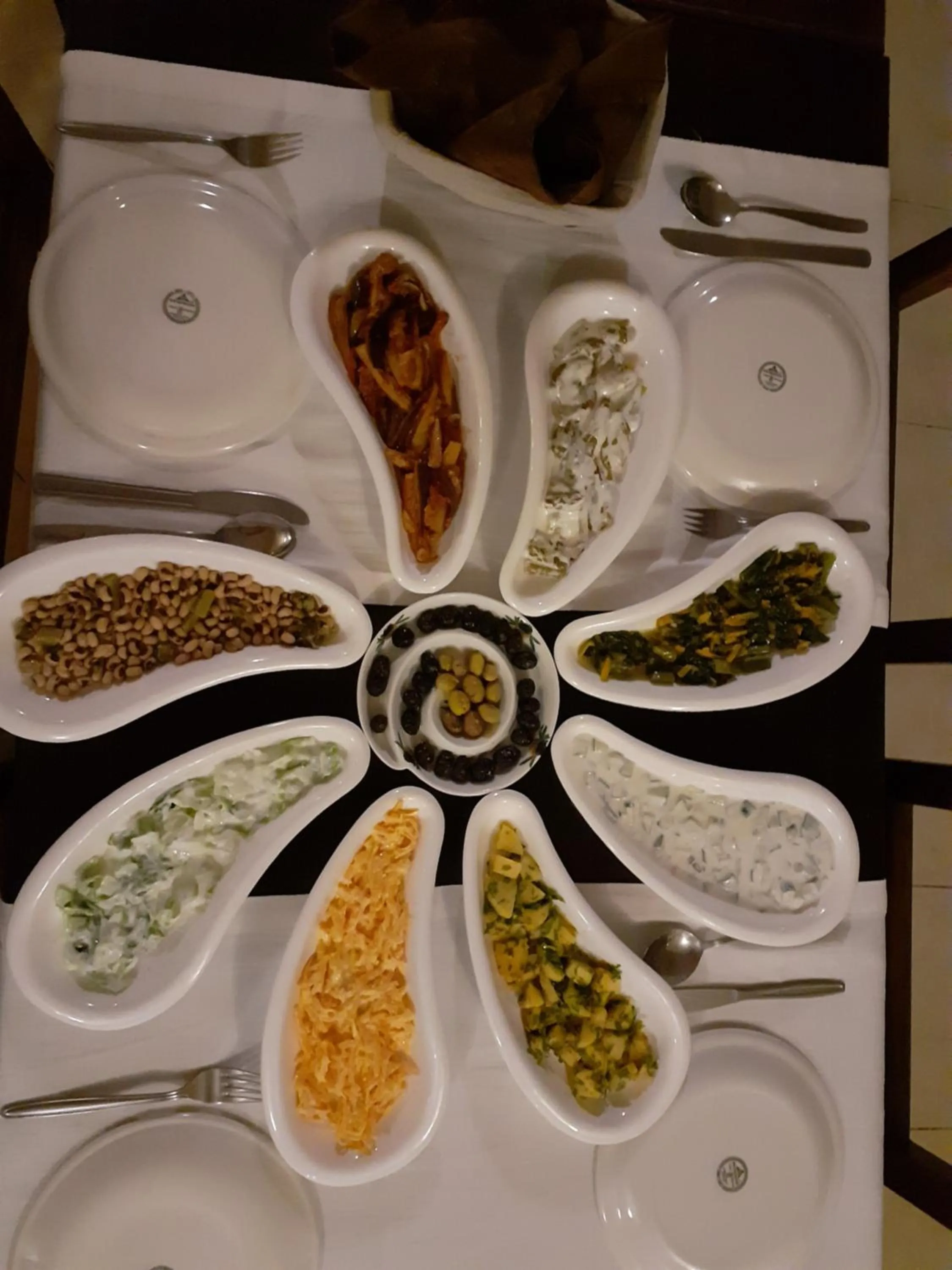 Food and drinks in Lapida Garden