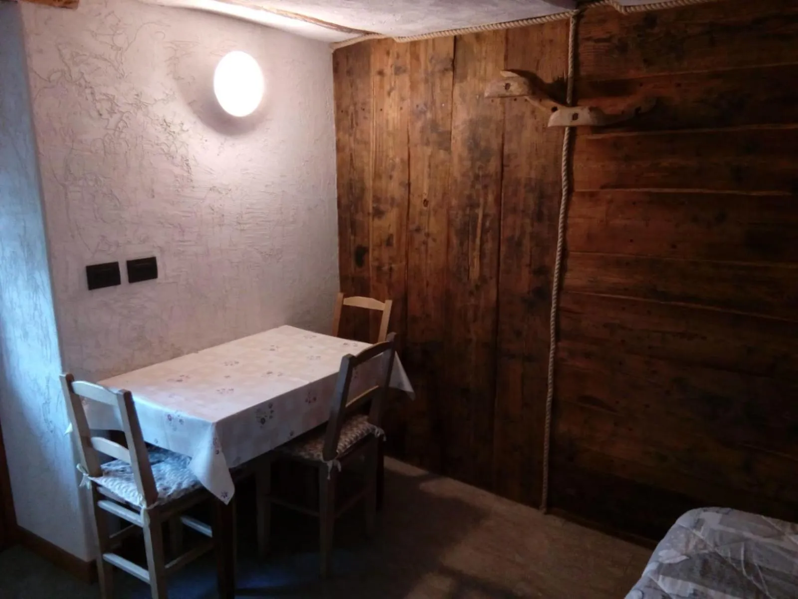 Photo of the whole room in Agri-b&b Lou Col