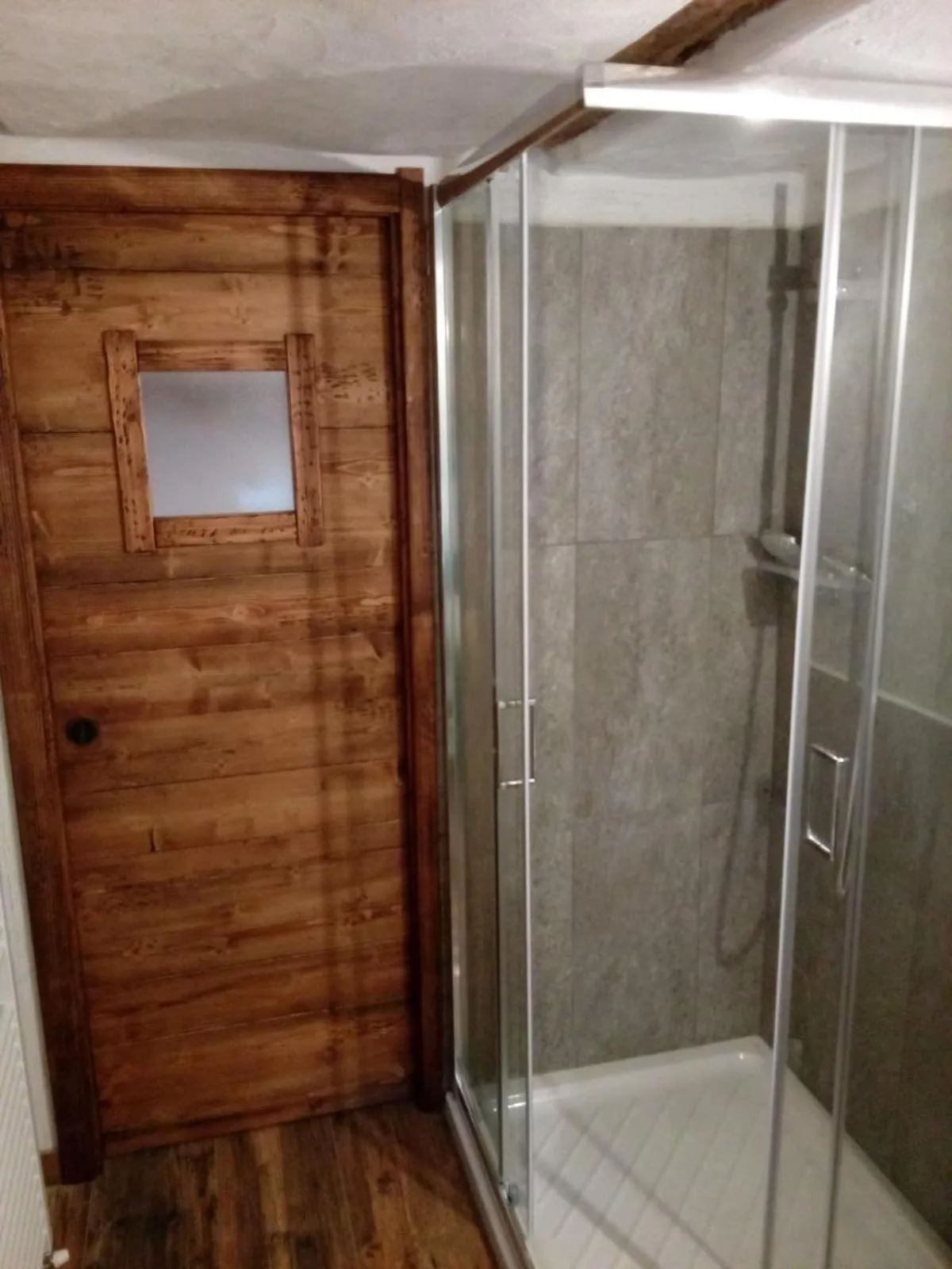 Shower in Agri-b&b Lou Col