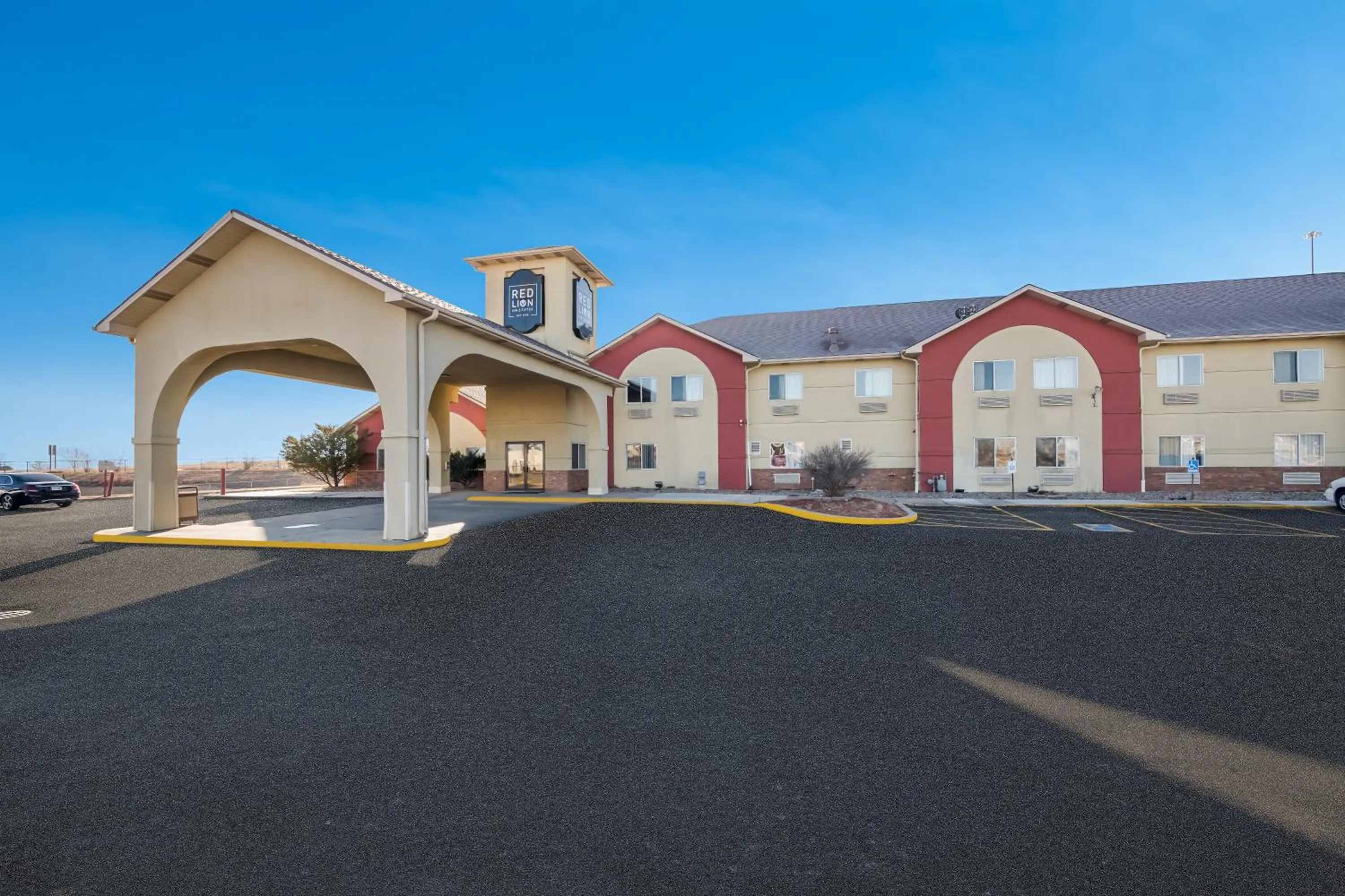 Property building in Red Lion Inn & Suites Gretna - Omaha SW