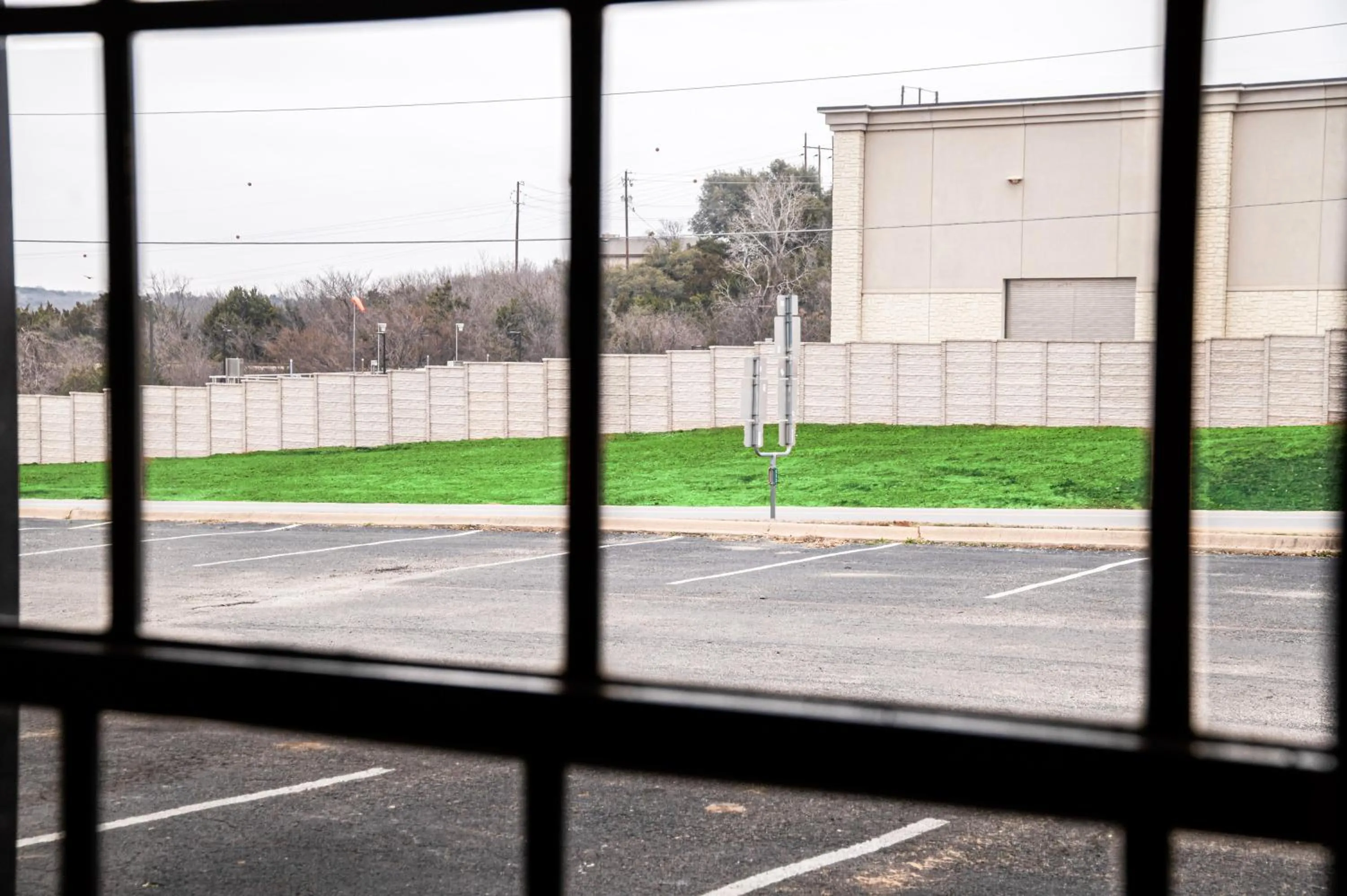 Parking in Lake View Inn