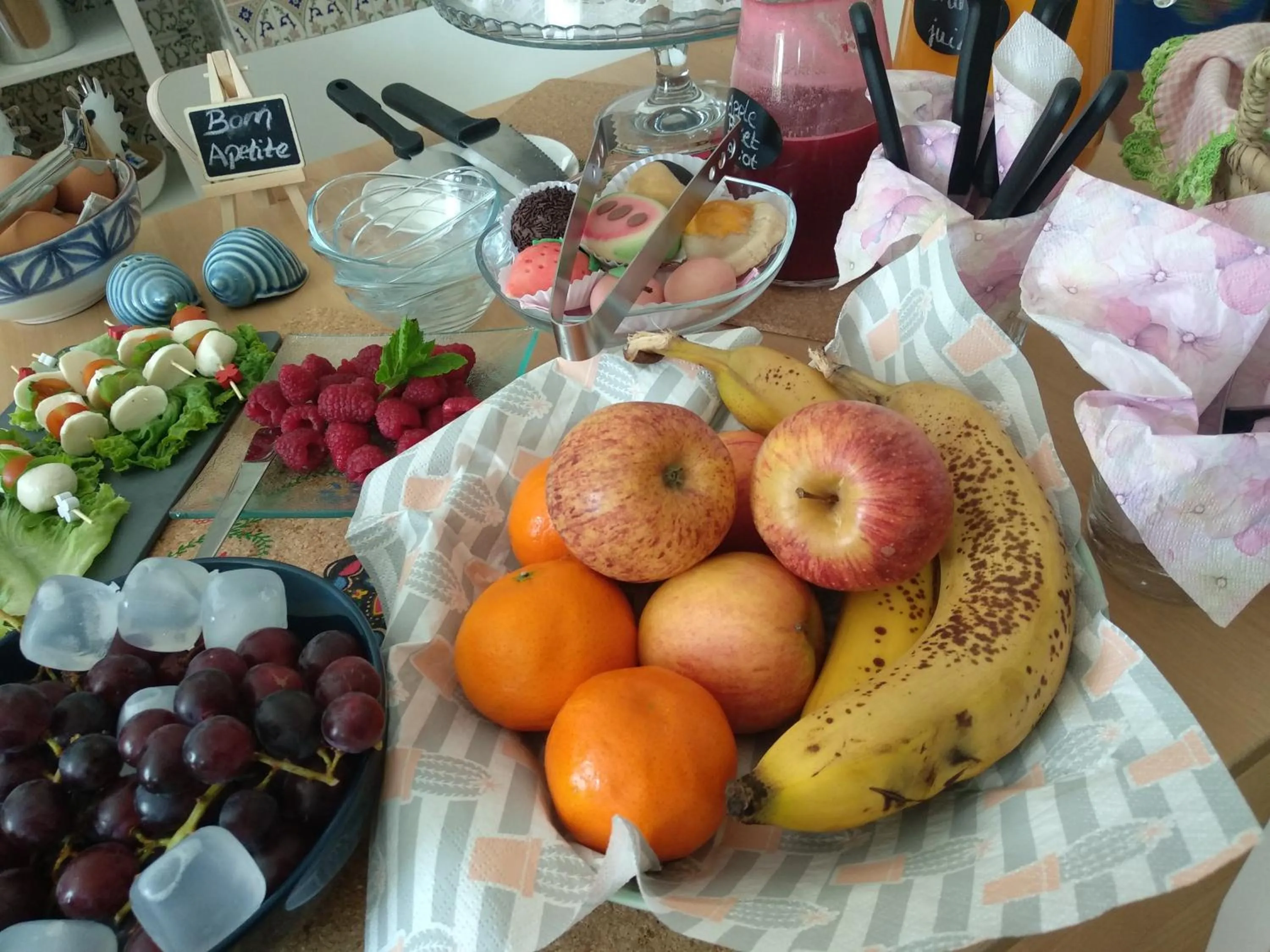 Food in Bea's Bed & Breakfast