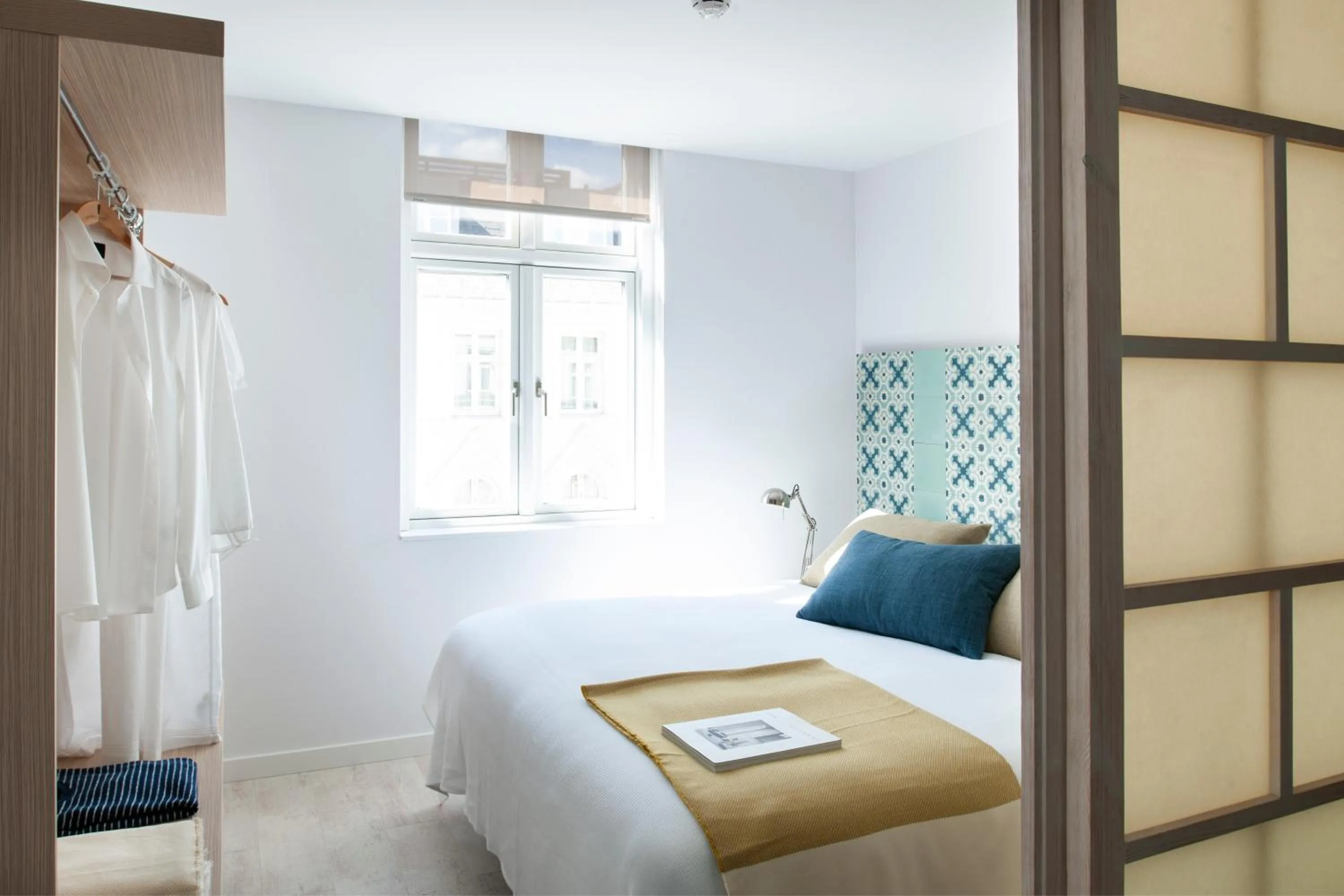 Bed in Eric Vökel Boutique Apartments - Copenhagen Suites