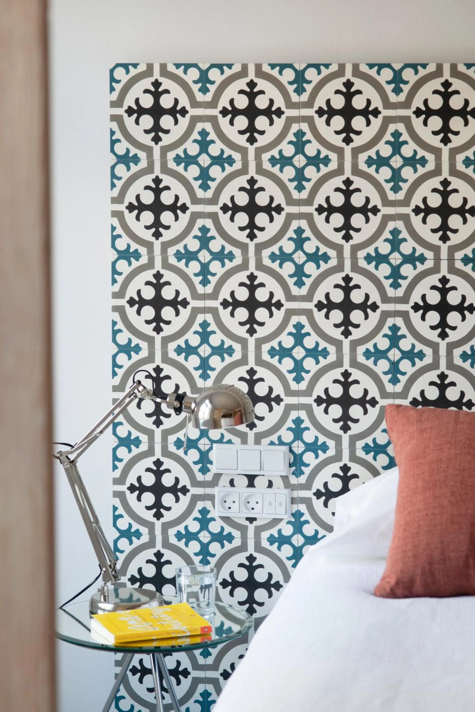 Bed in Eric Vökel Boutique Apartments - Copenhagen Suites