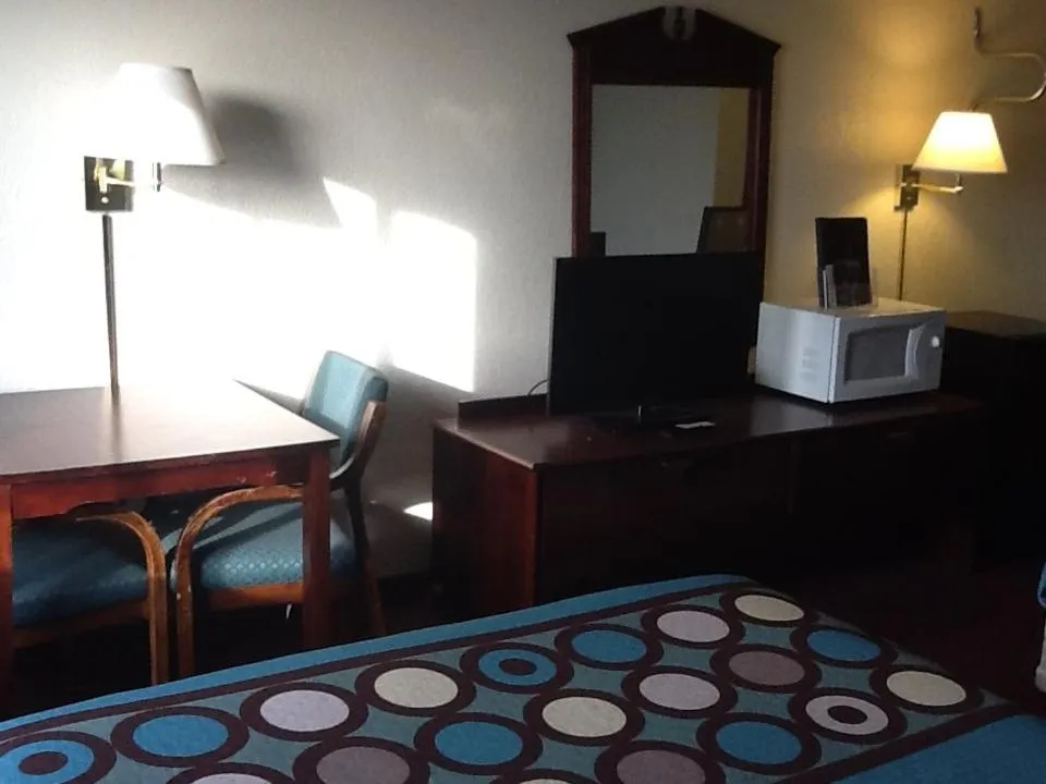 Bed in Super 8 by Wyndham Kennett