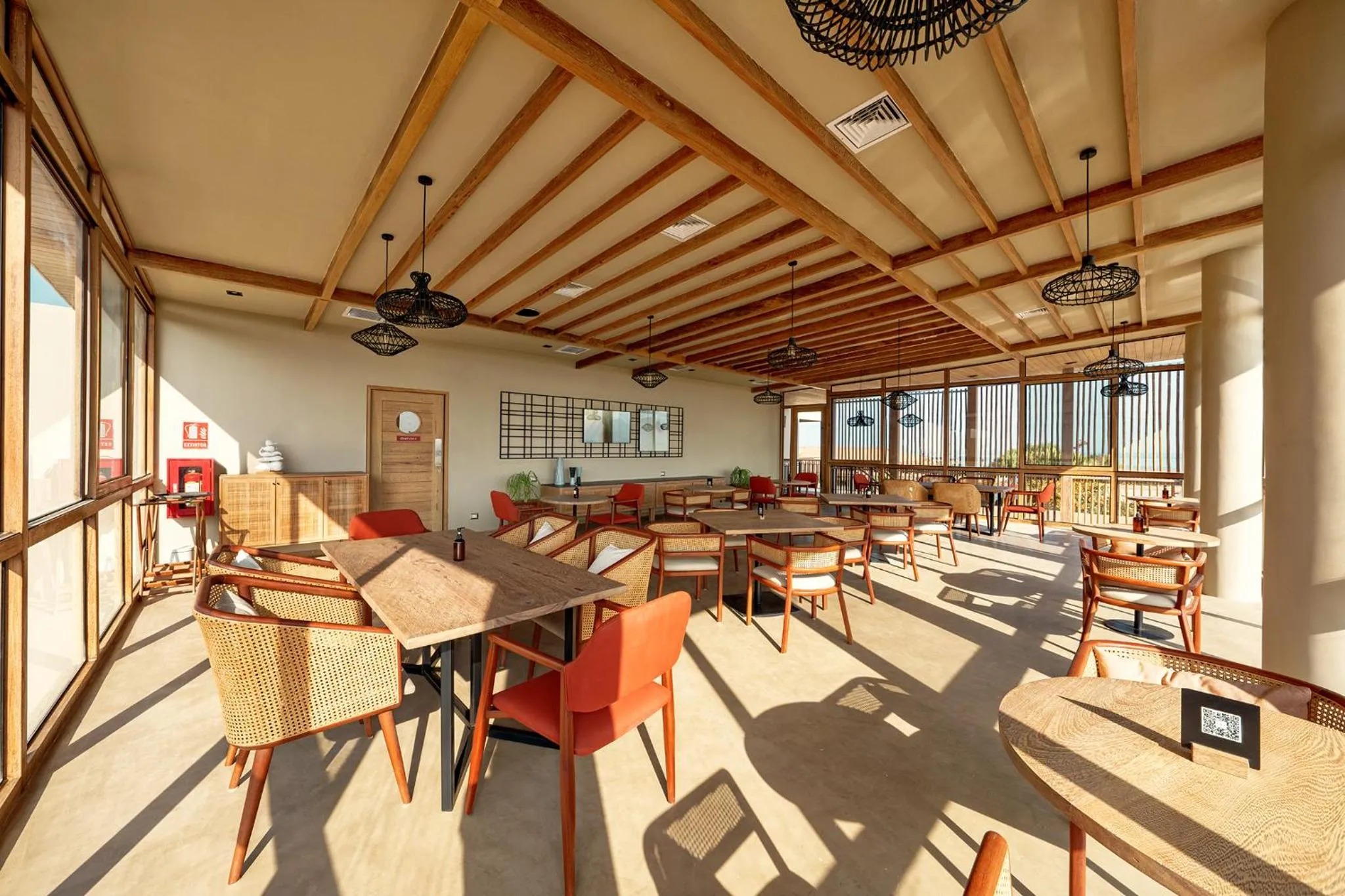 Restaurant/places to eat in Norte Suites Boutique