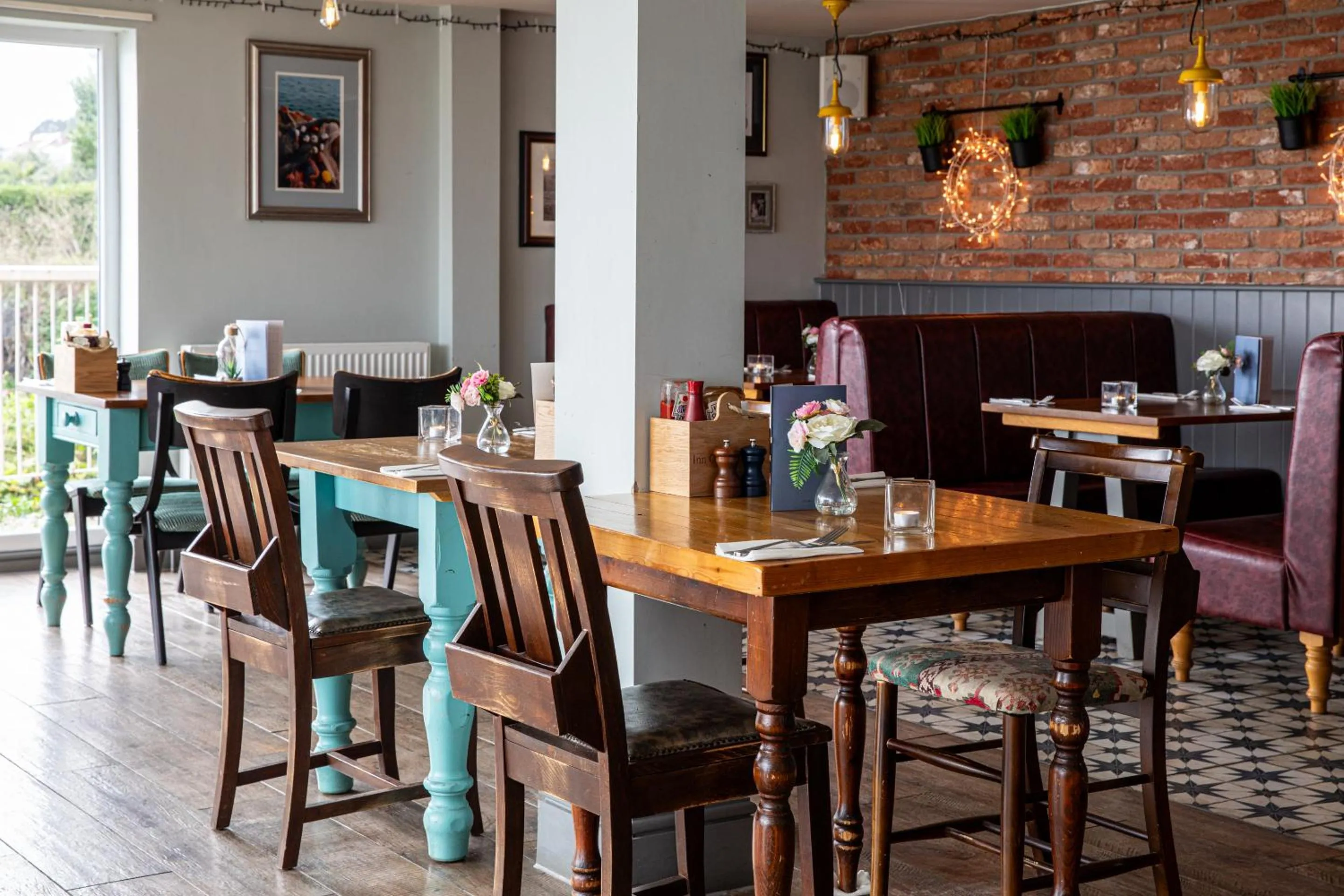 Dining area in Inn on the Shore