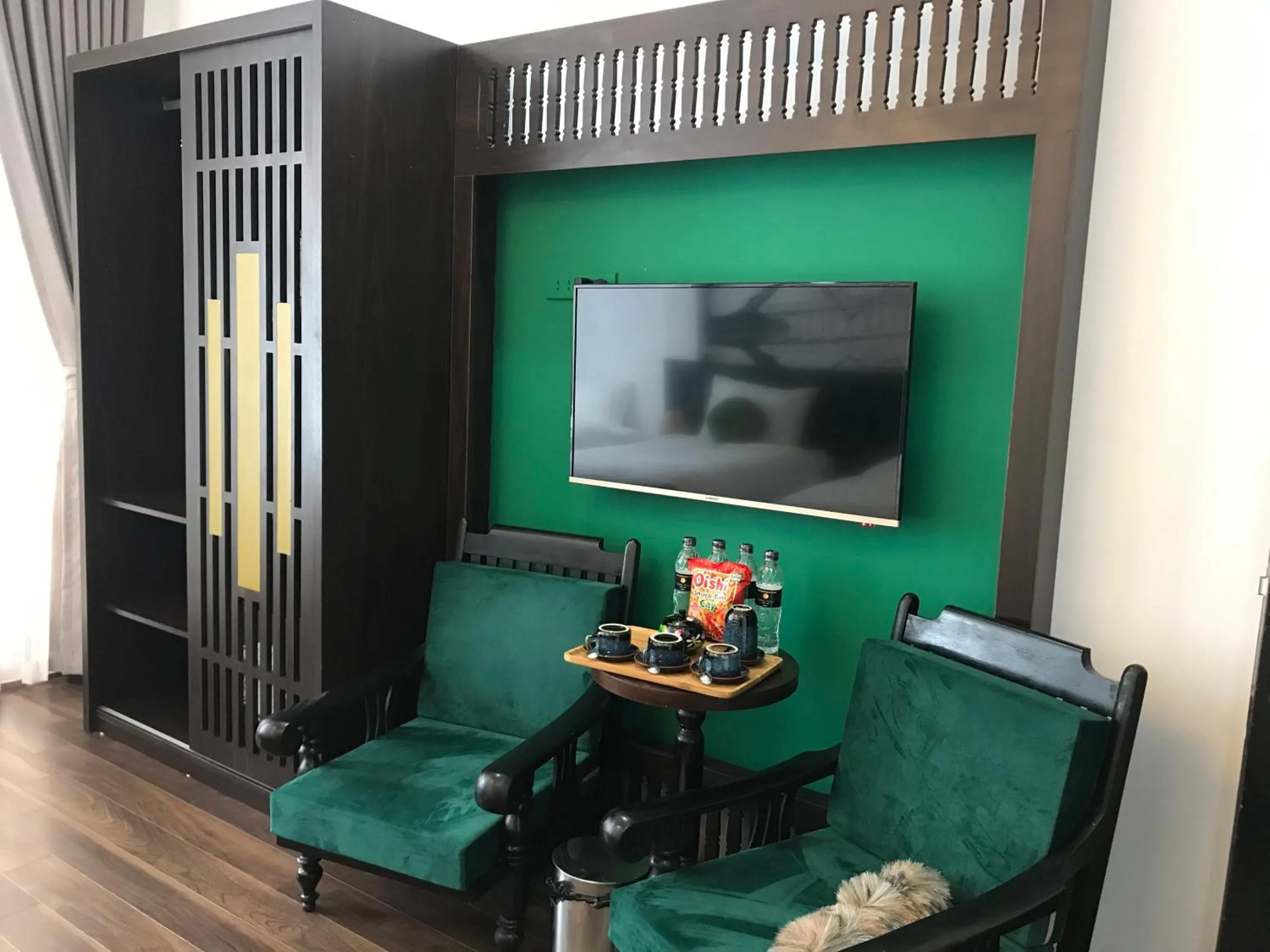 TV and multimedia in Hanoi Center Silk Lullaby Hotel and Travel