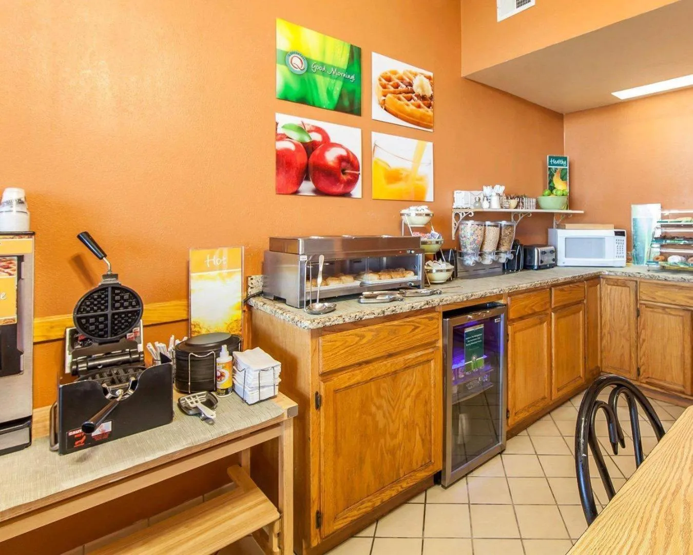 Breakfast in Quality Inn Maysville