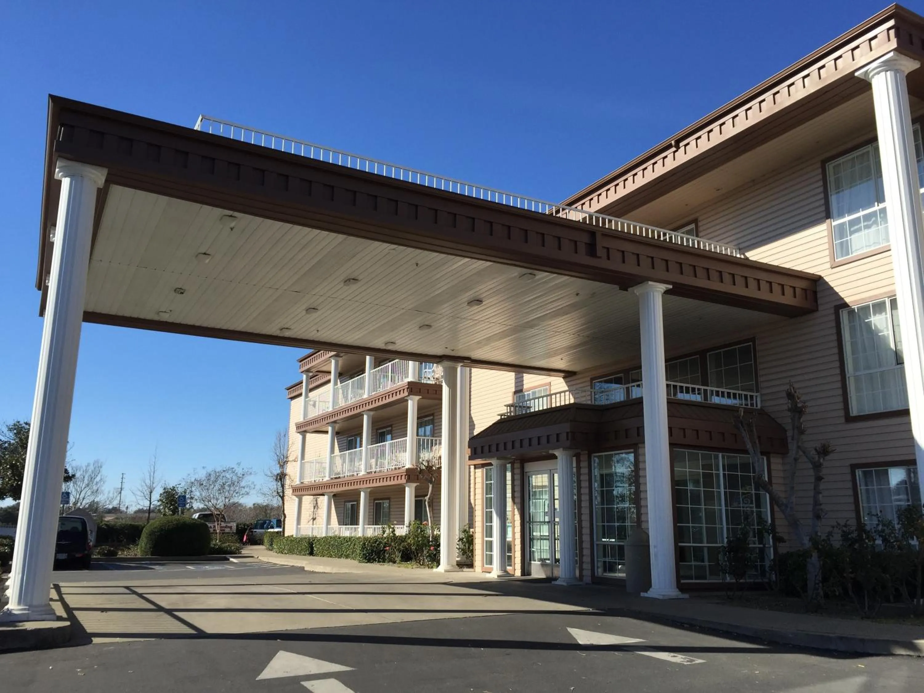 Facade/entrance in Super 8 by Wyndham Oroville
