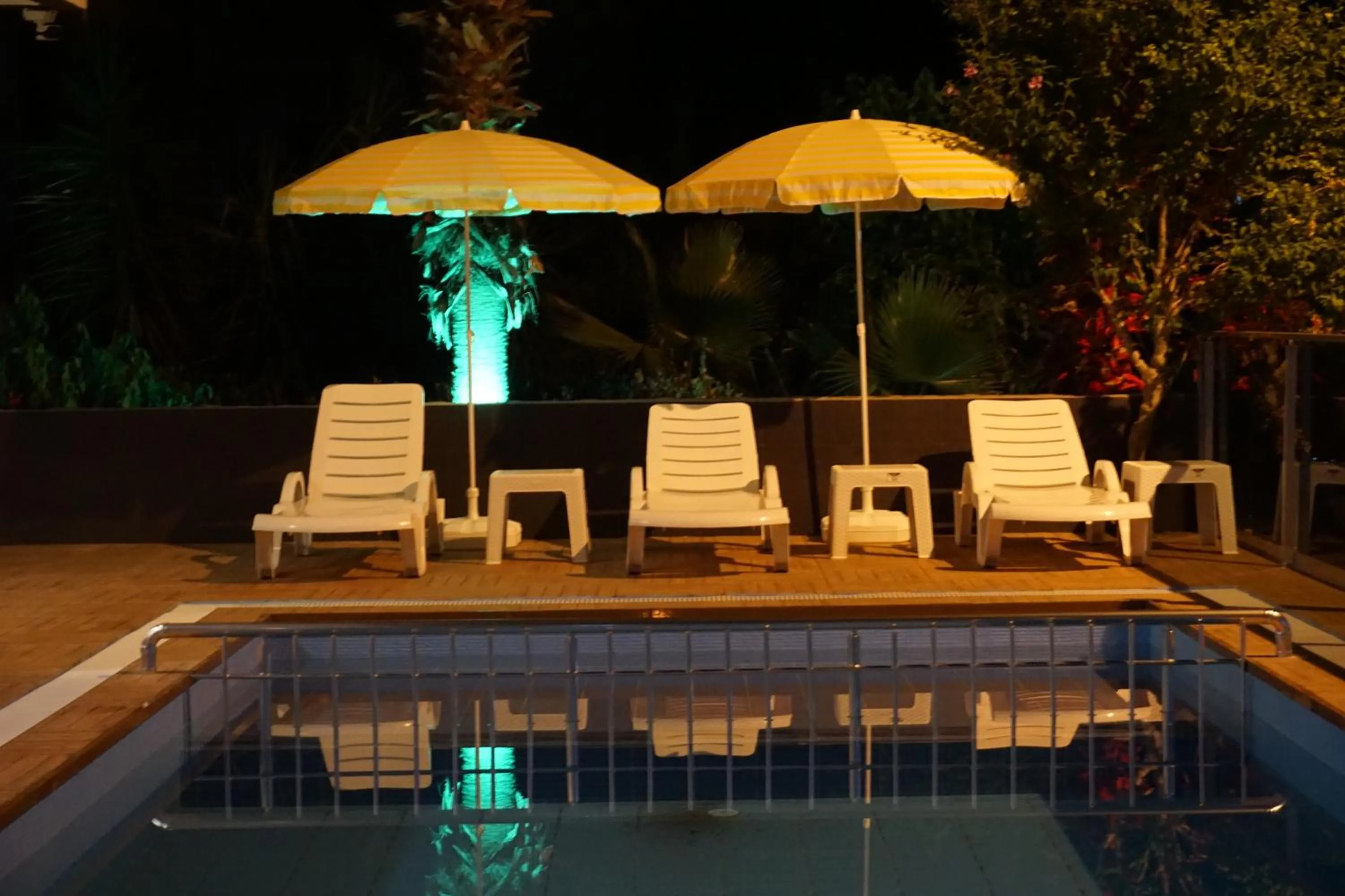 Night in Antalya Ramona