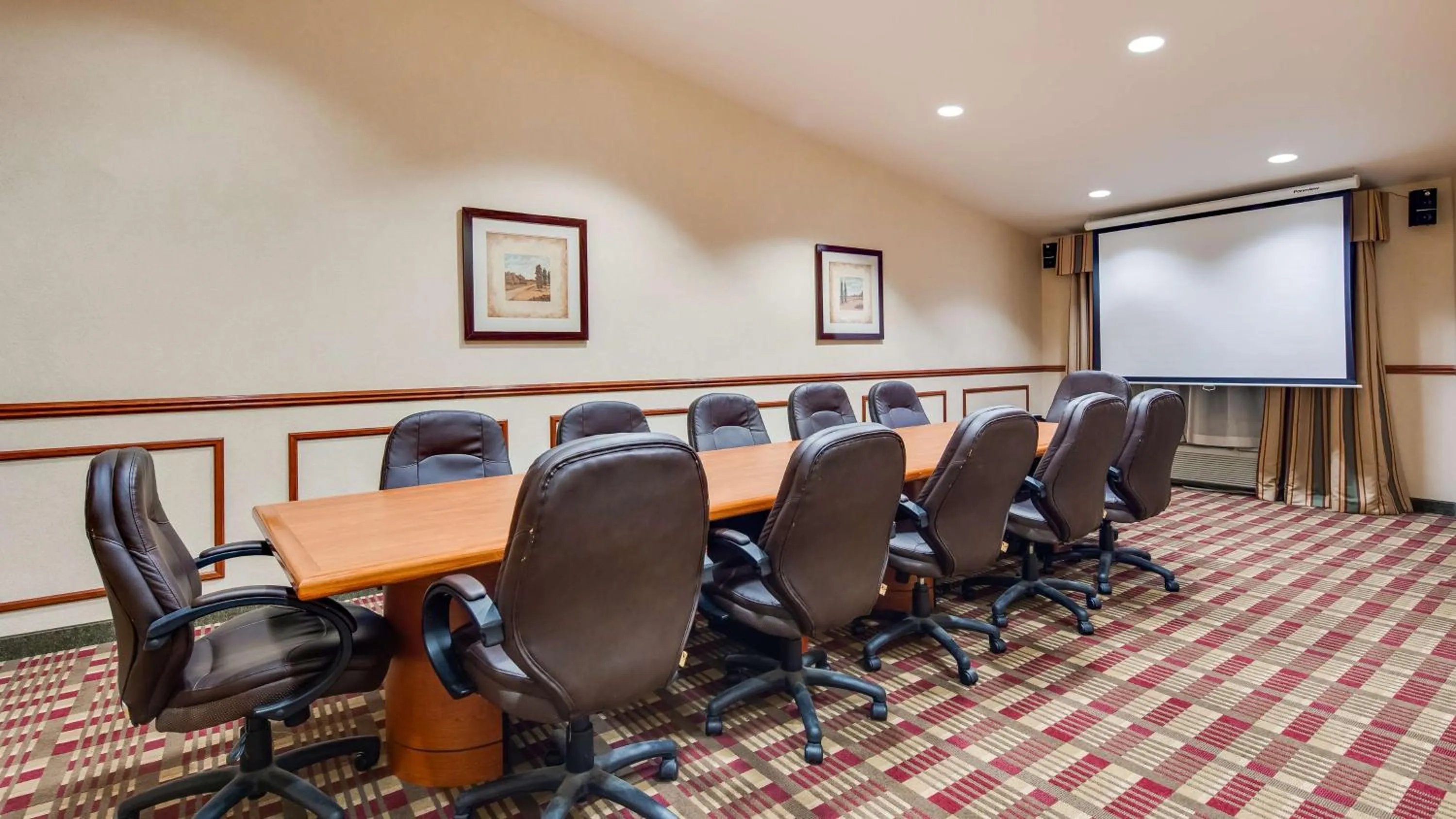Meeting/conference room in Best Western Plus Grapevine Inn