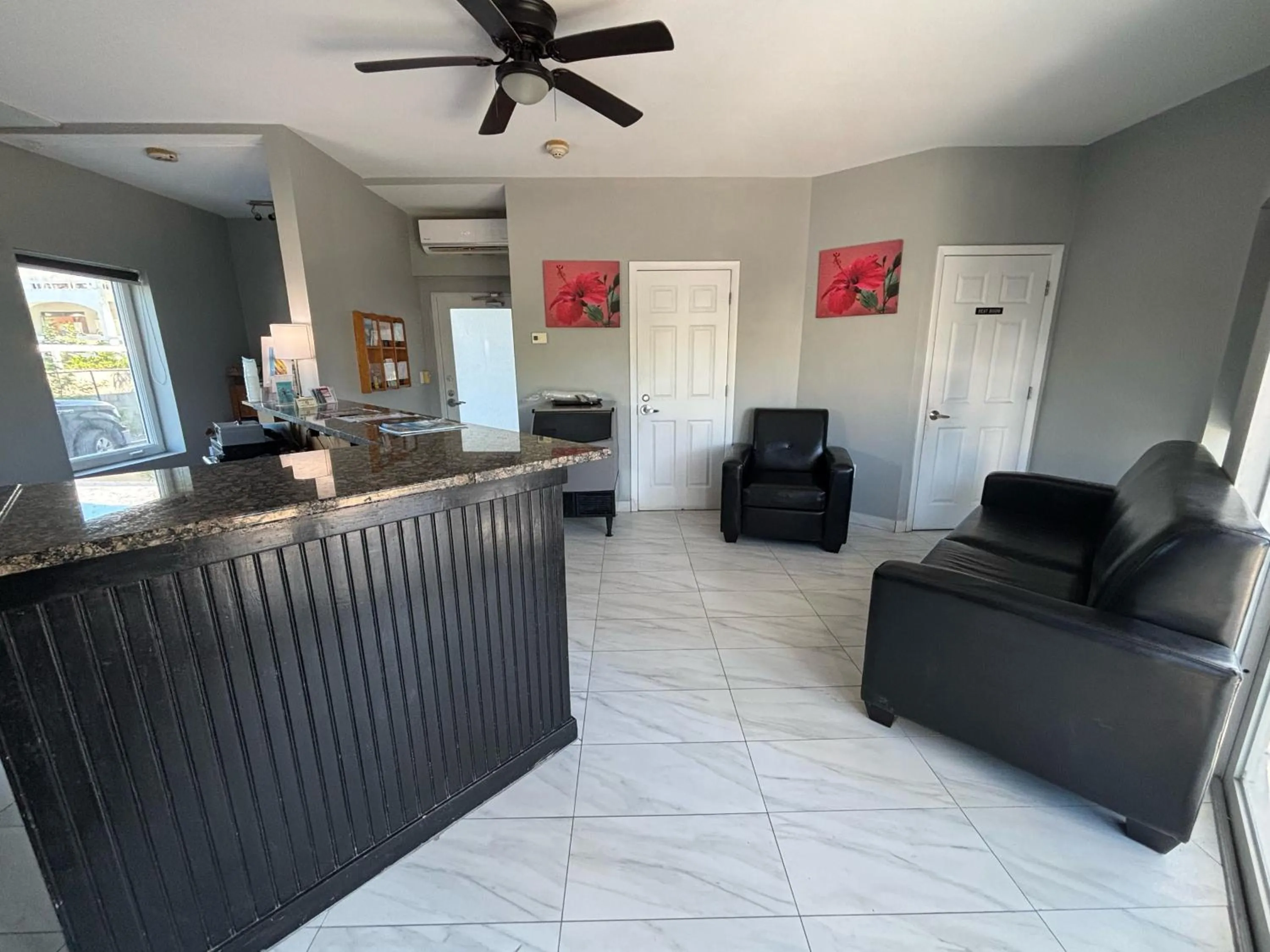 Lobby or reception in Grace Bay Suites