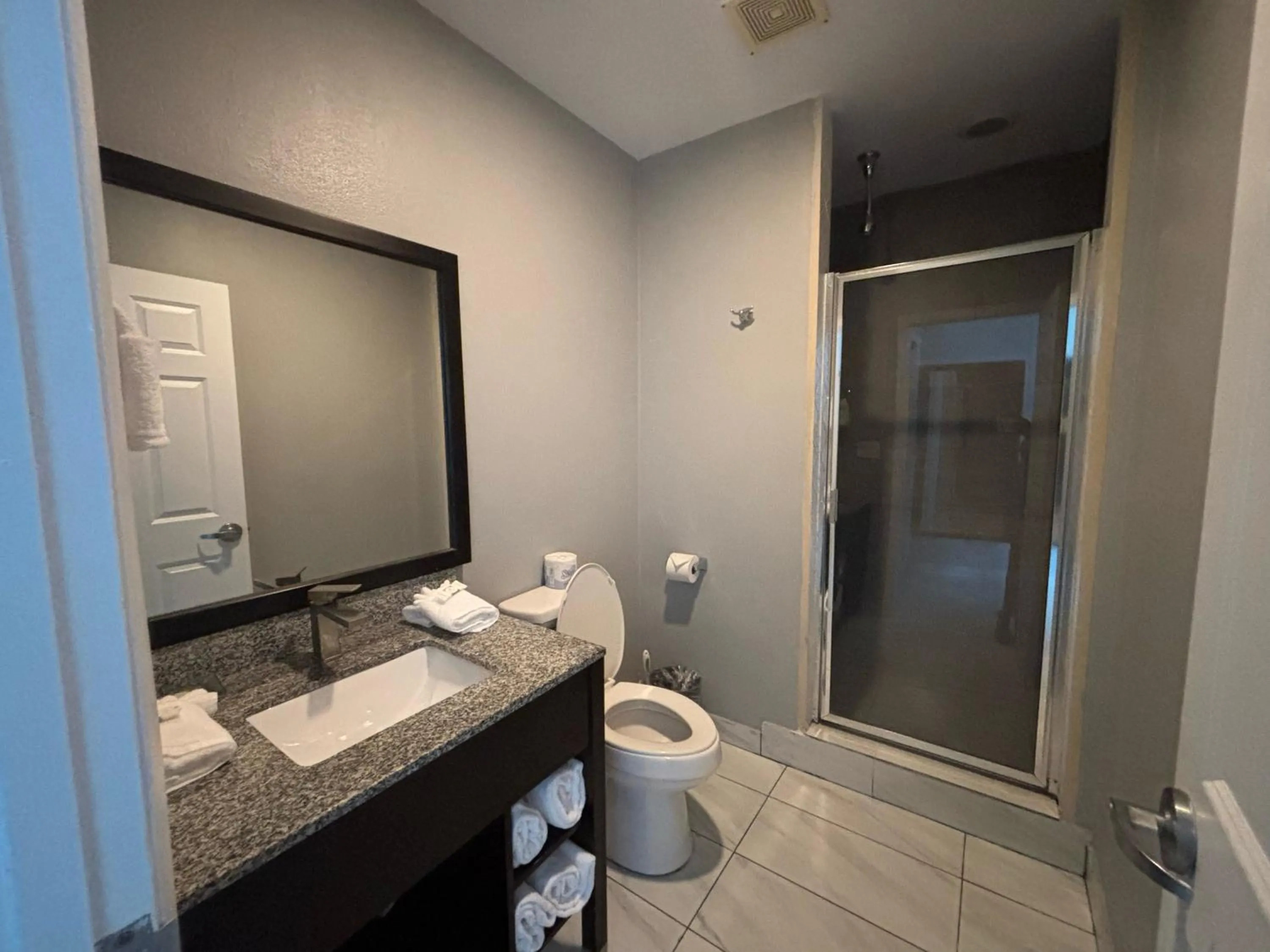 Bathroom in Grace Bay Suites
