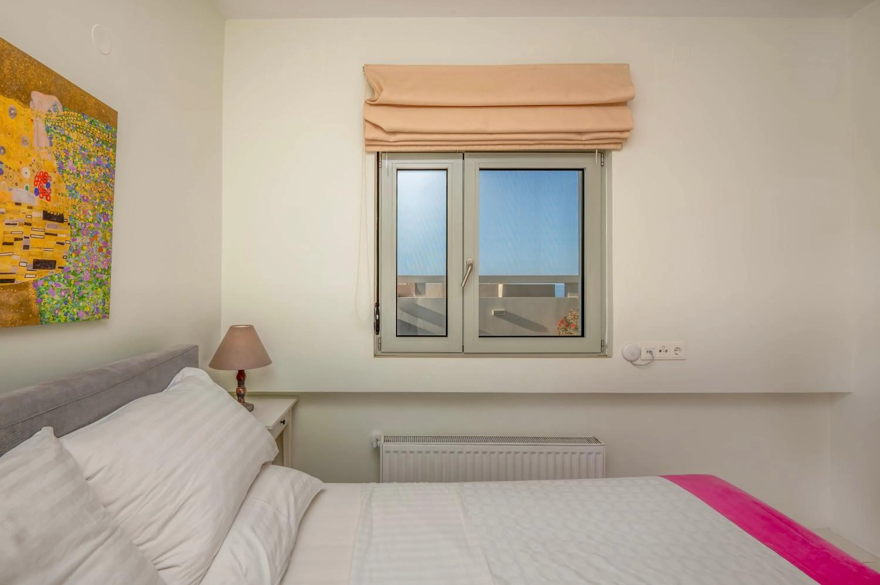 Bedroom, Bed in VIVIAN Art Apartments