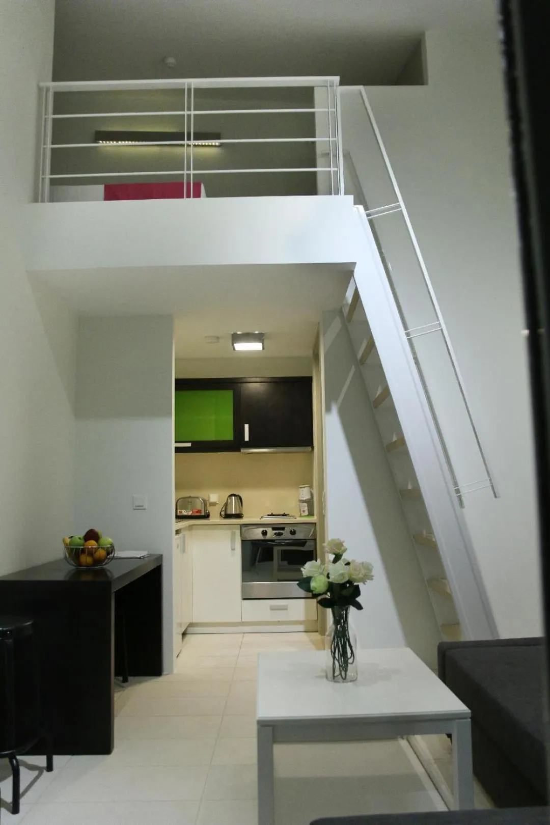 Photo of the whole room in VIVIAN Art Apartments