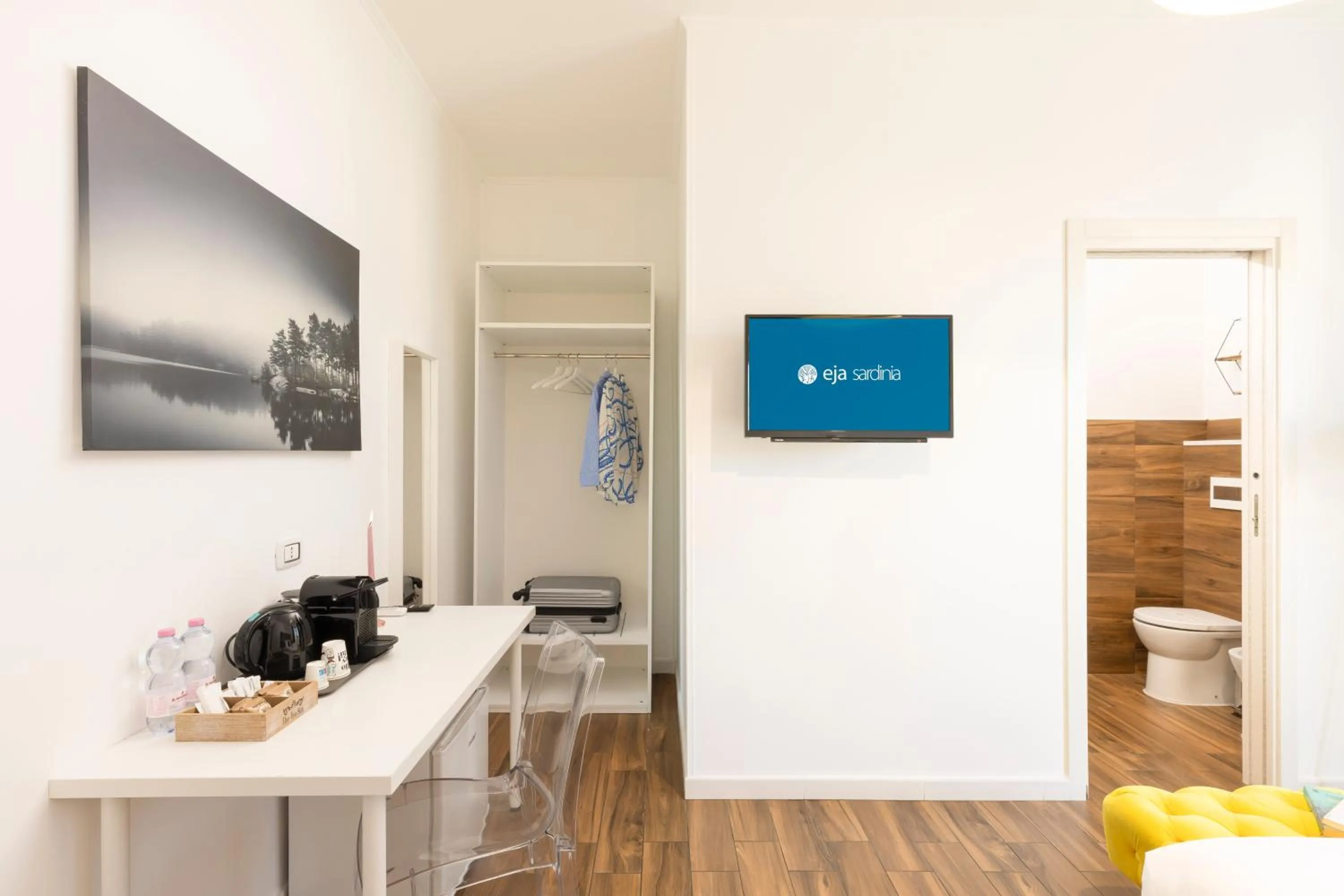 Toilet in Mapi’s Rooms