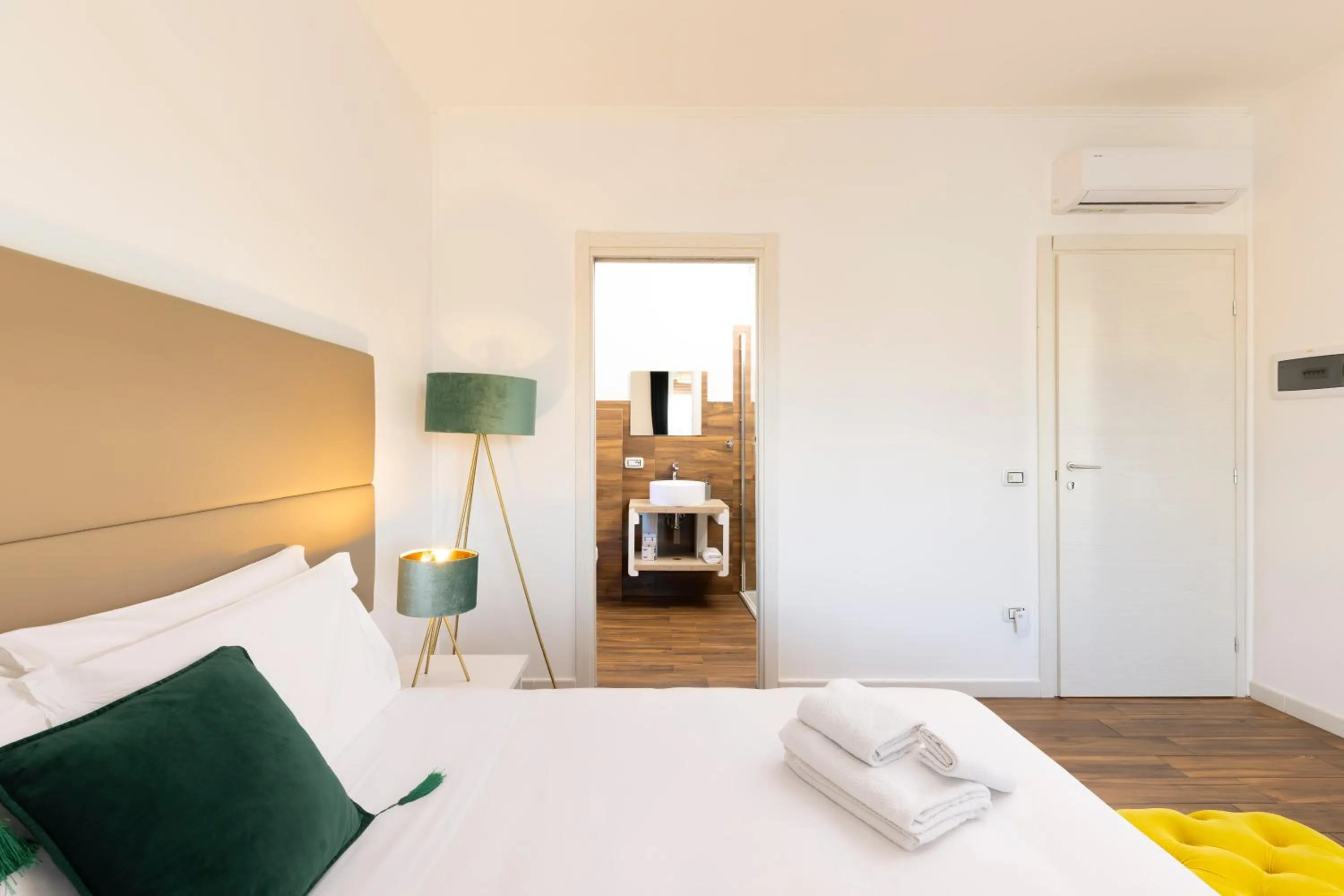 Bed in Mapi’s Rooms