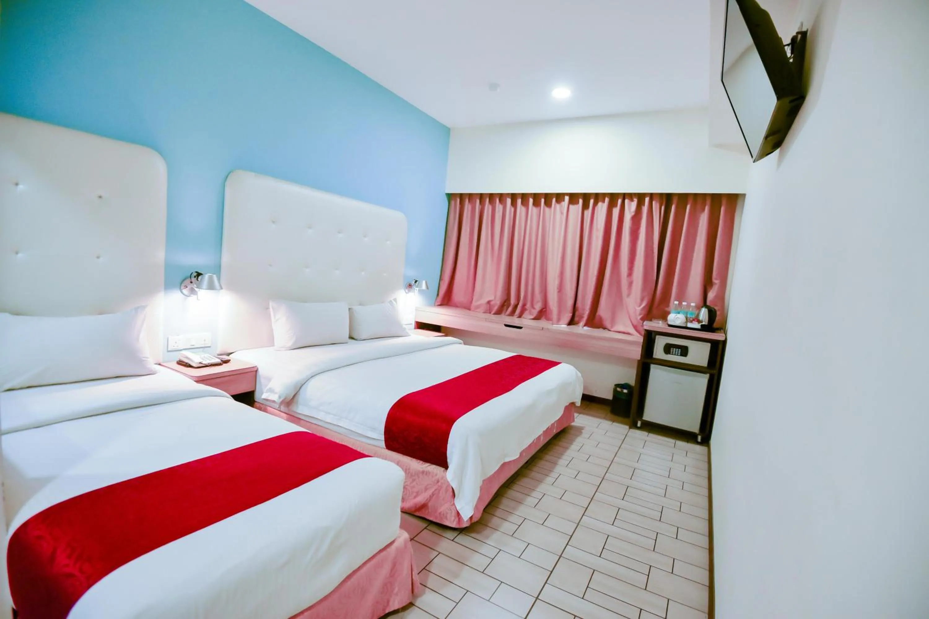Bed in Lumut Suites