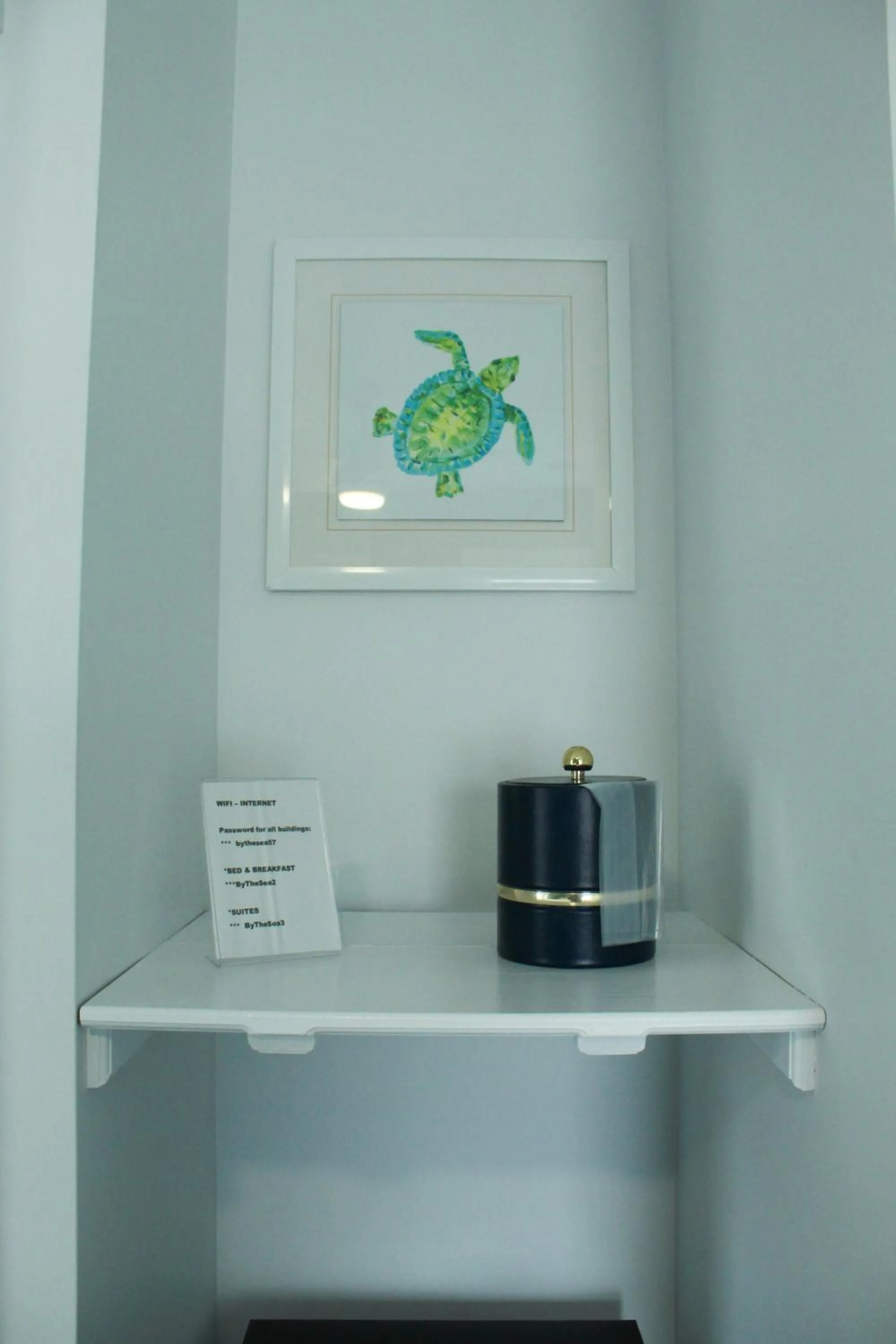 Decorative detail in By The Sea Guests Bed & Breakfast and Suites