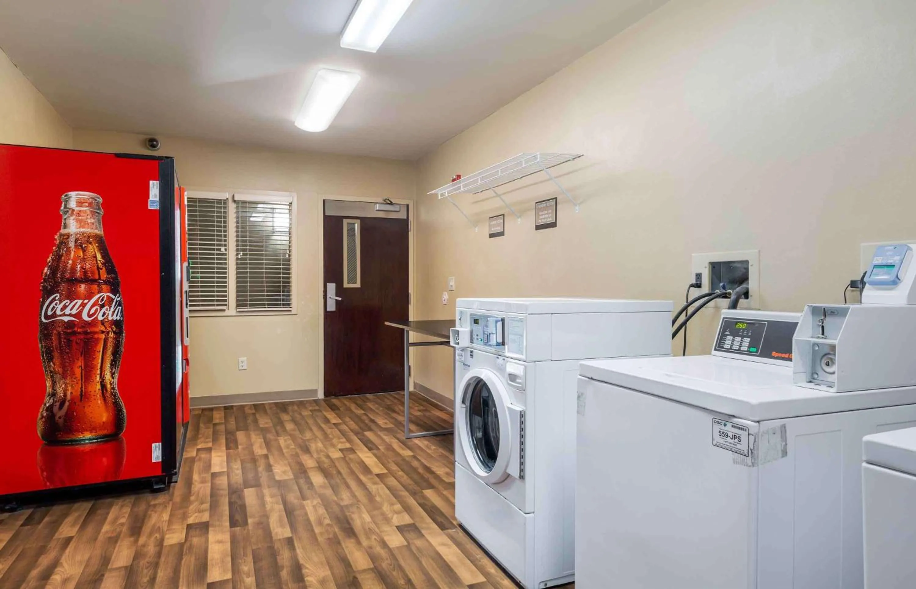 Property building in Extended Stay America - Providence - West Warwick