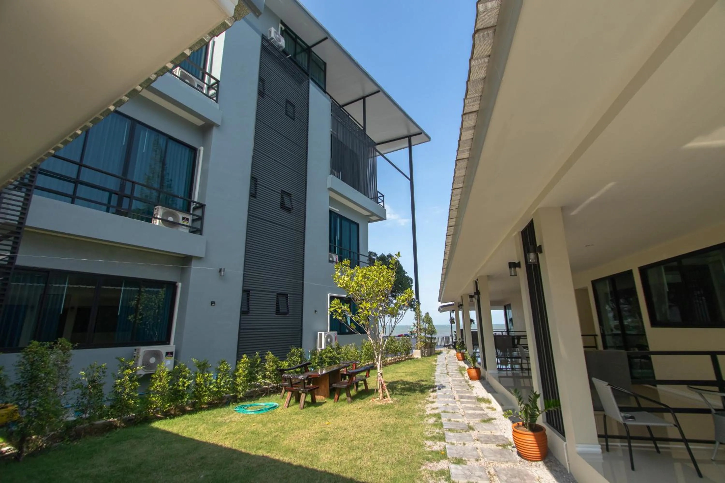 Inner courtyard view in Aownoi Bay Resort