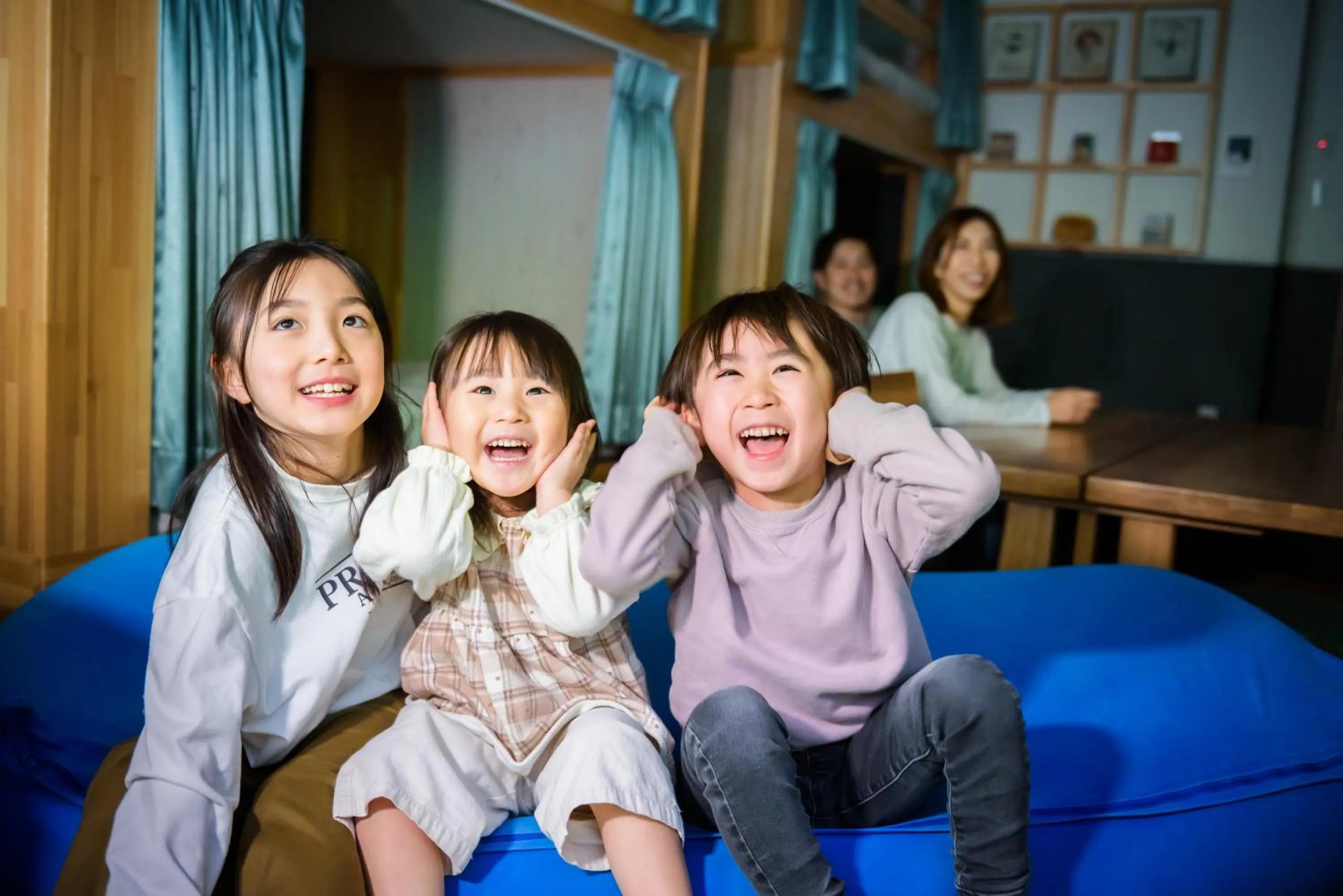 Karaoke in Hotel Pasela Living Shinjuku