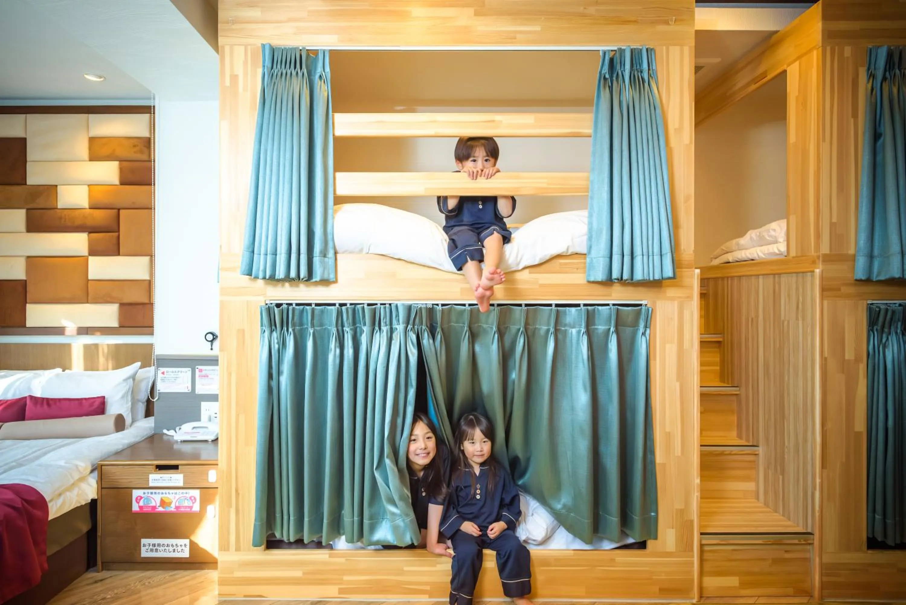 bunk bed, Bed in Hotel Pasela Living Shinjuku