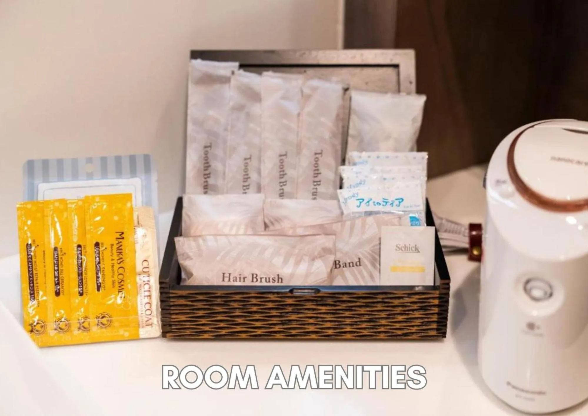 Photo of the whole room in Hotel Pasela Living Shinjuku