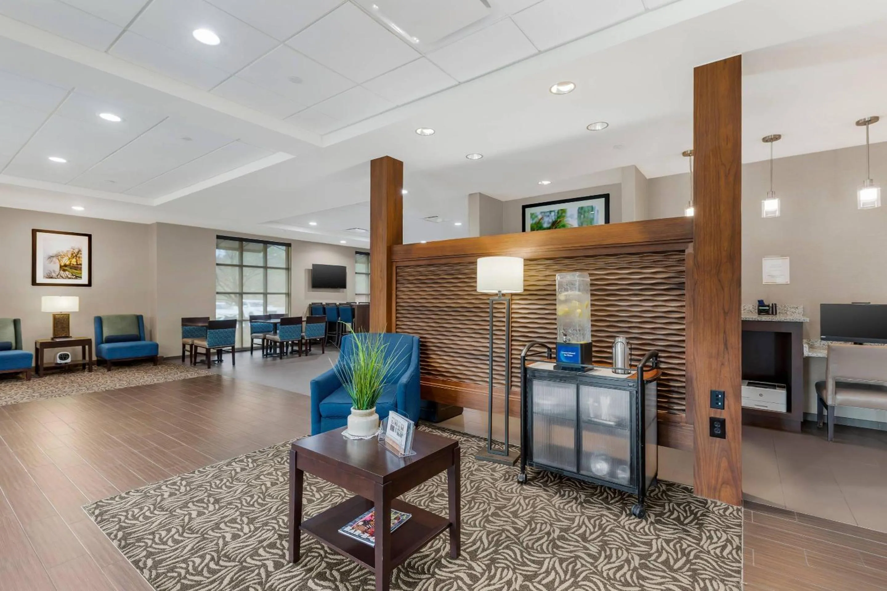 Lobby or reception in Comfort Inn & Suites Florence Center Area