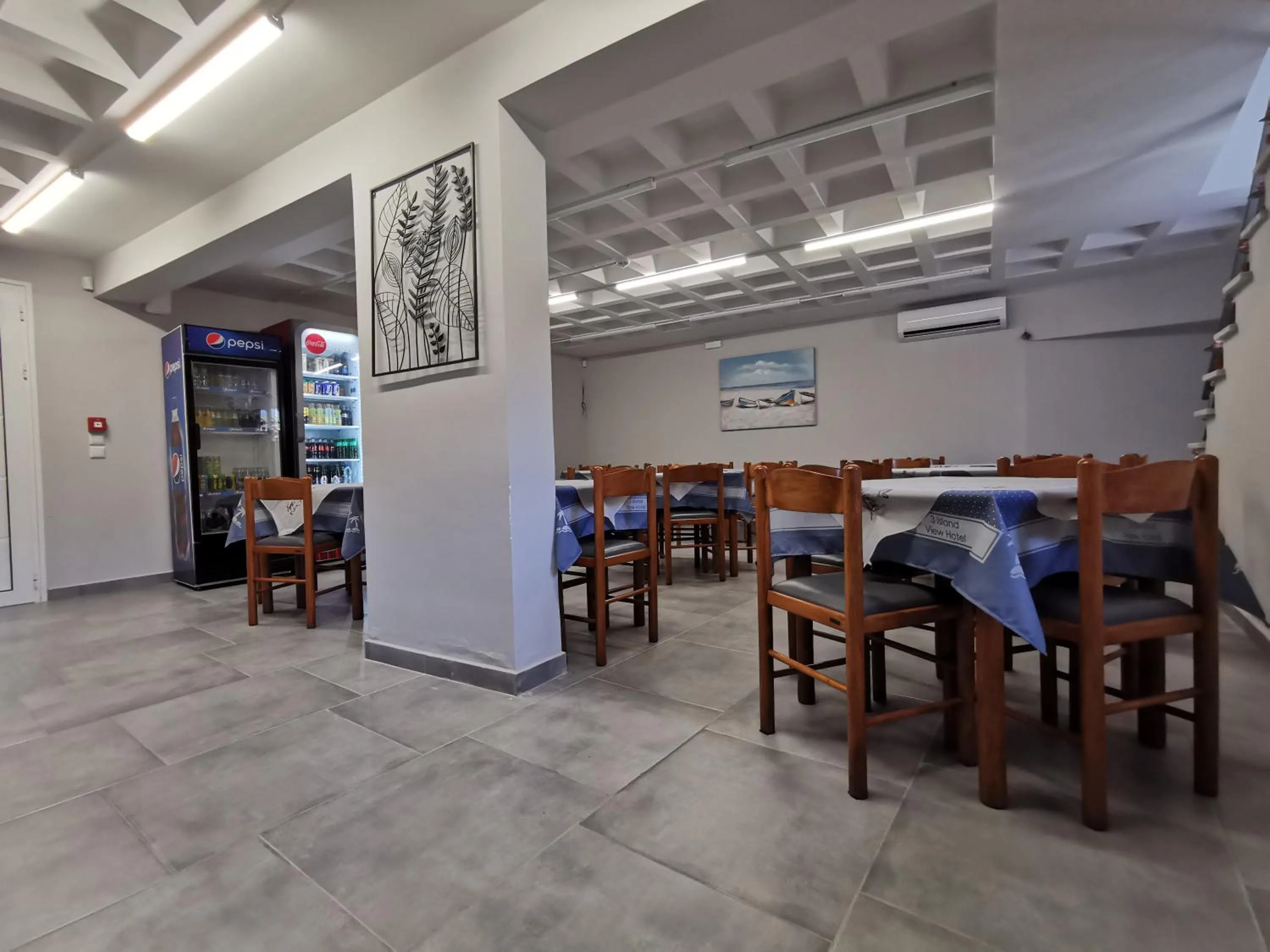 Breakfast in 3 Island View Hotel