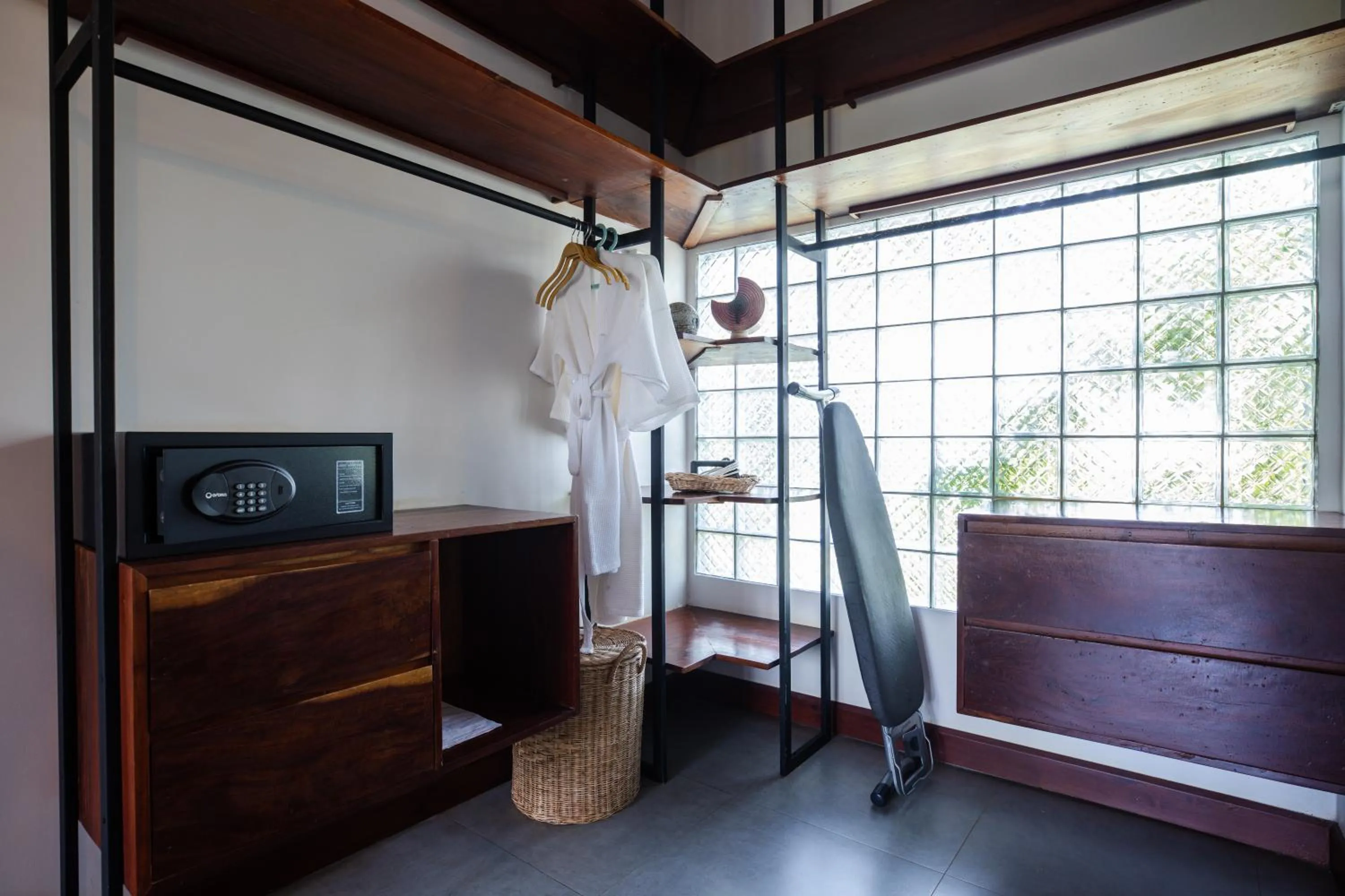 safe, Bed in Golden Vishnu Villa