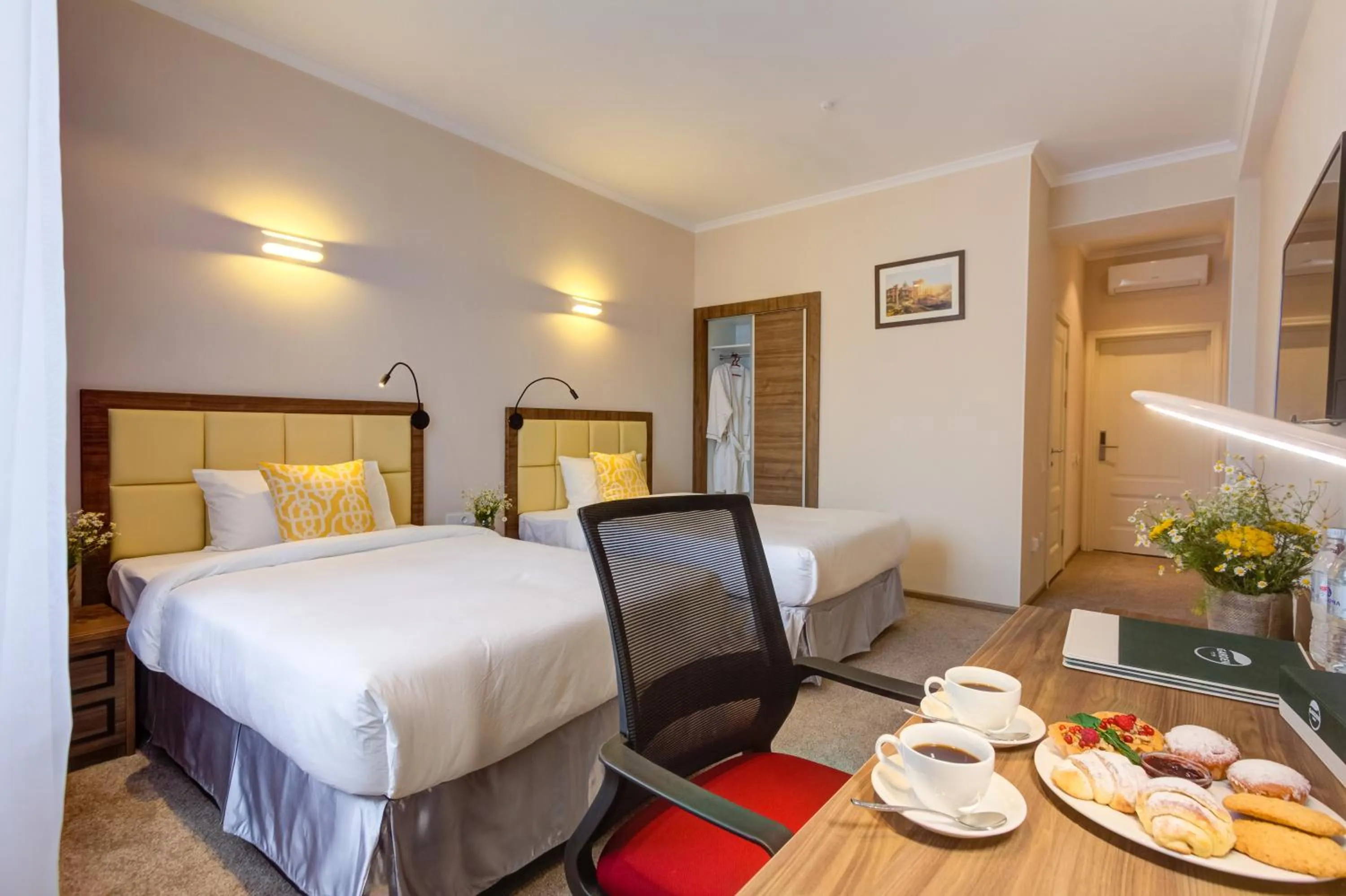 Bed in Garden Hotel & SPA