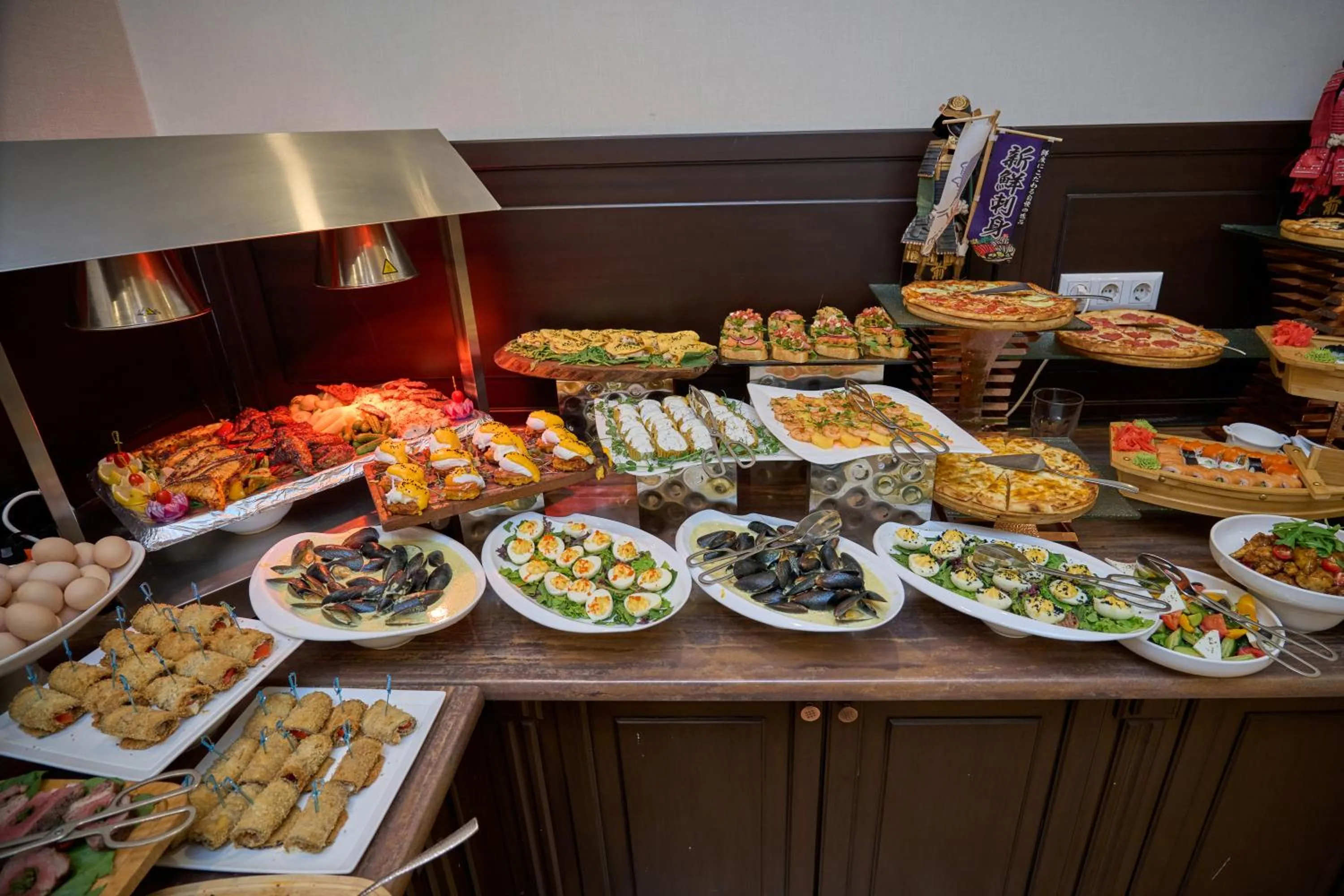 Food and drinks in Garden Hotel & SPA