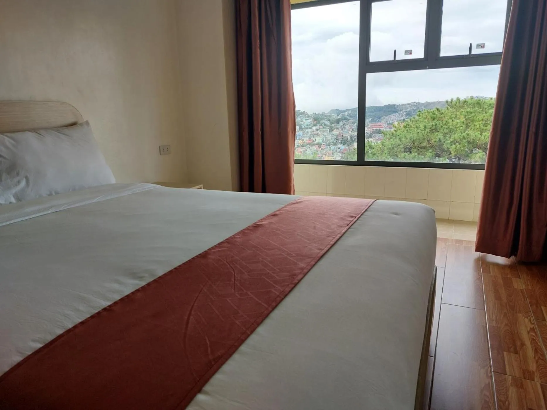 Bedroom, Bed in 456 Hotel