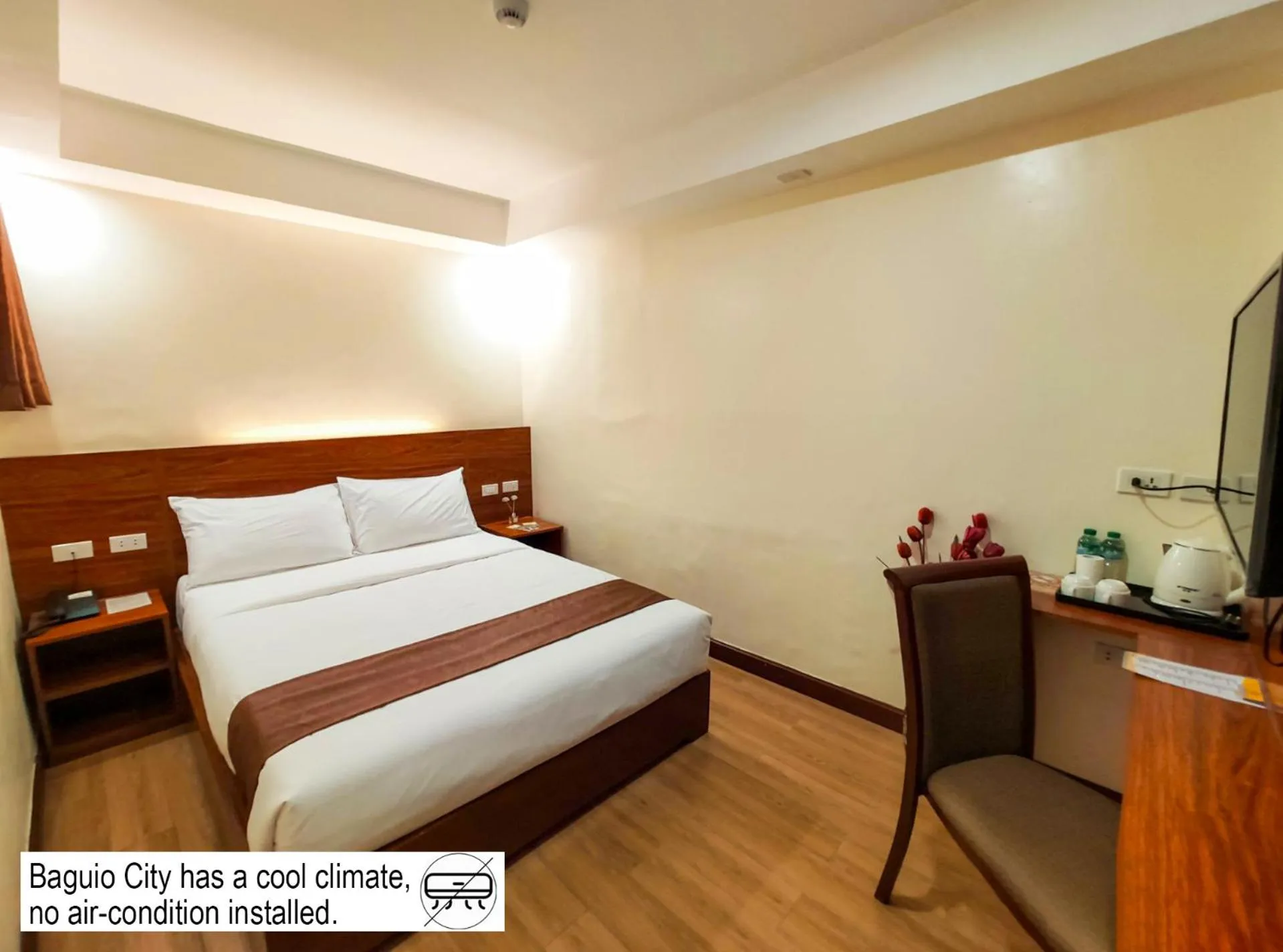 Bedroom, Bed in 456 Hotel