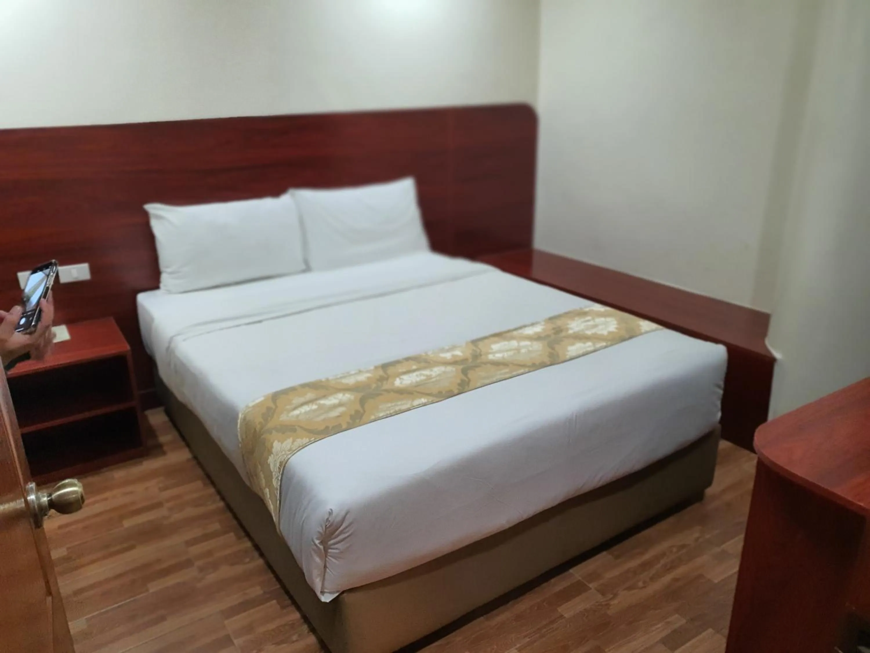 Bedroom, Bed in 456 Hotel