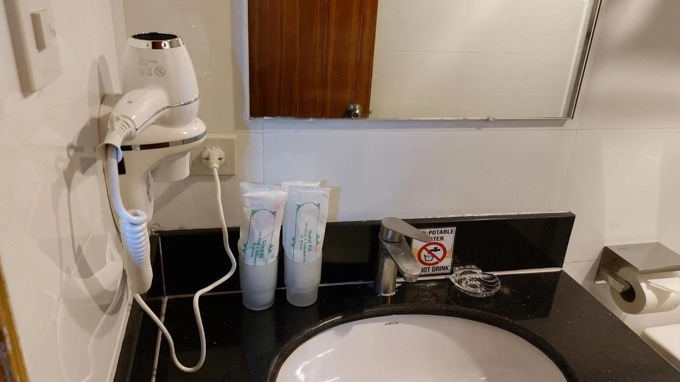 Bathroom in 456 Hotel