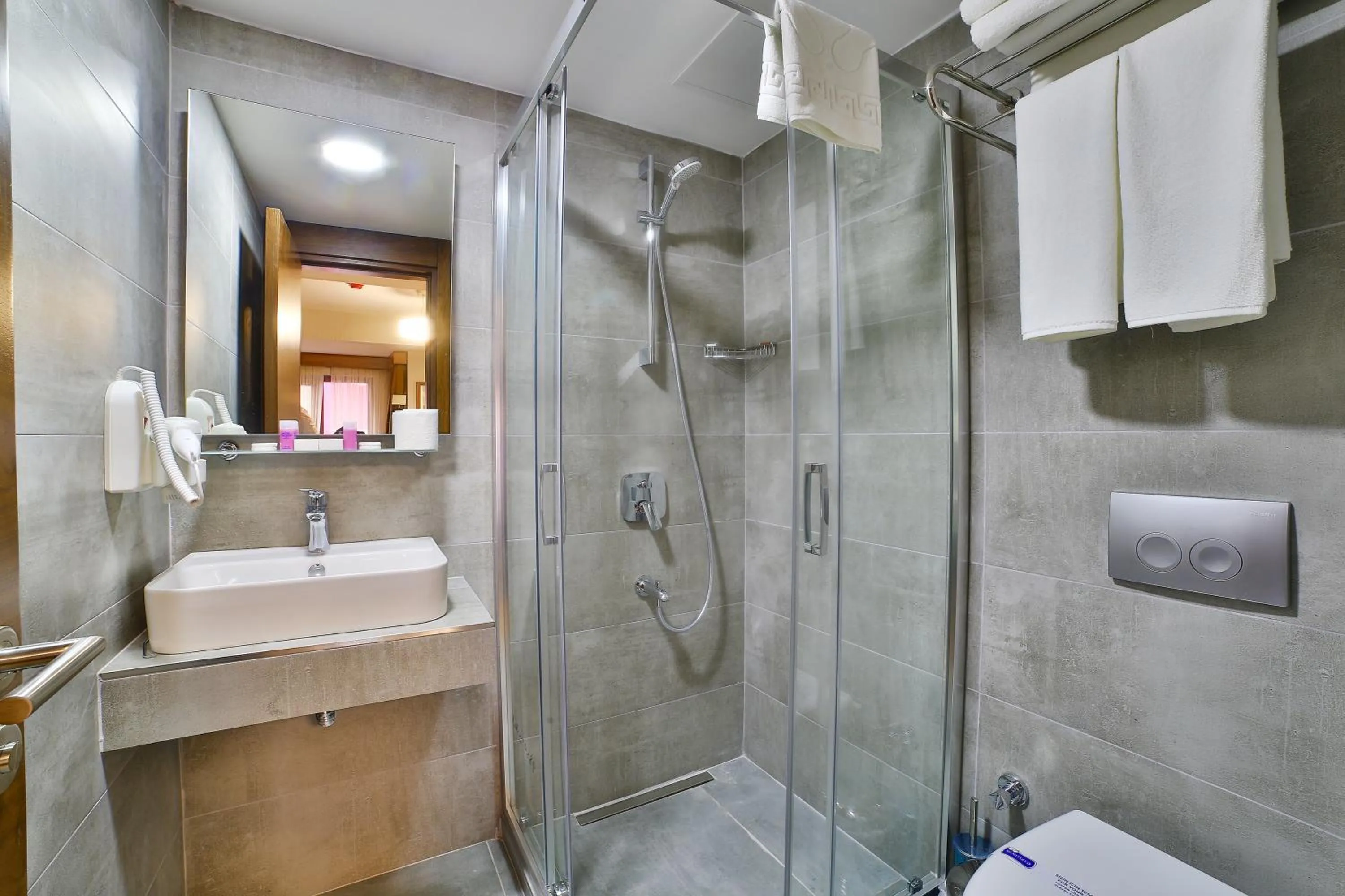 Bathroom in The Tango Hotel Taksim