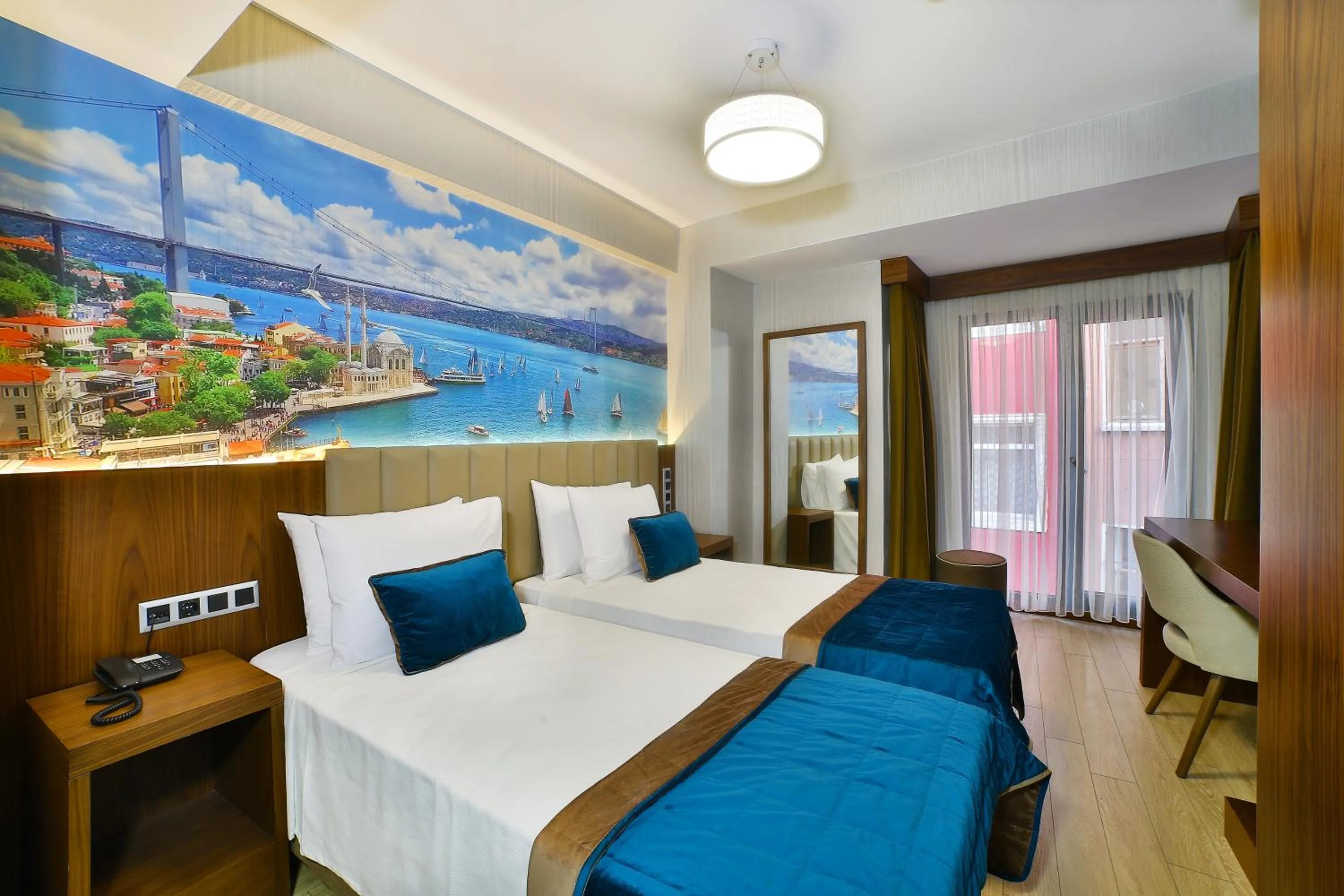 Photo of the whole room, Bed in The Tango Hotel Taksim