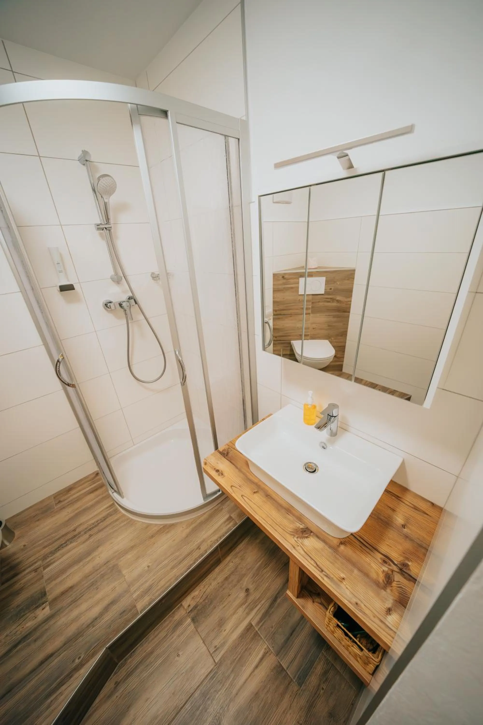 Bathroom in Hotel Leo