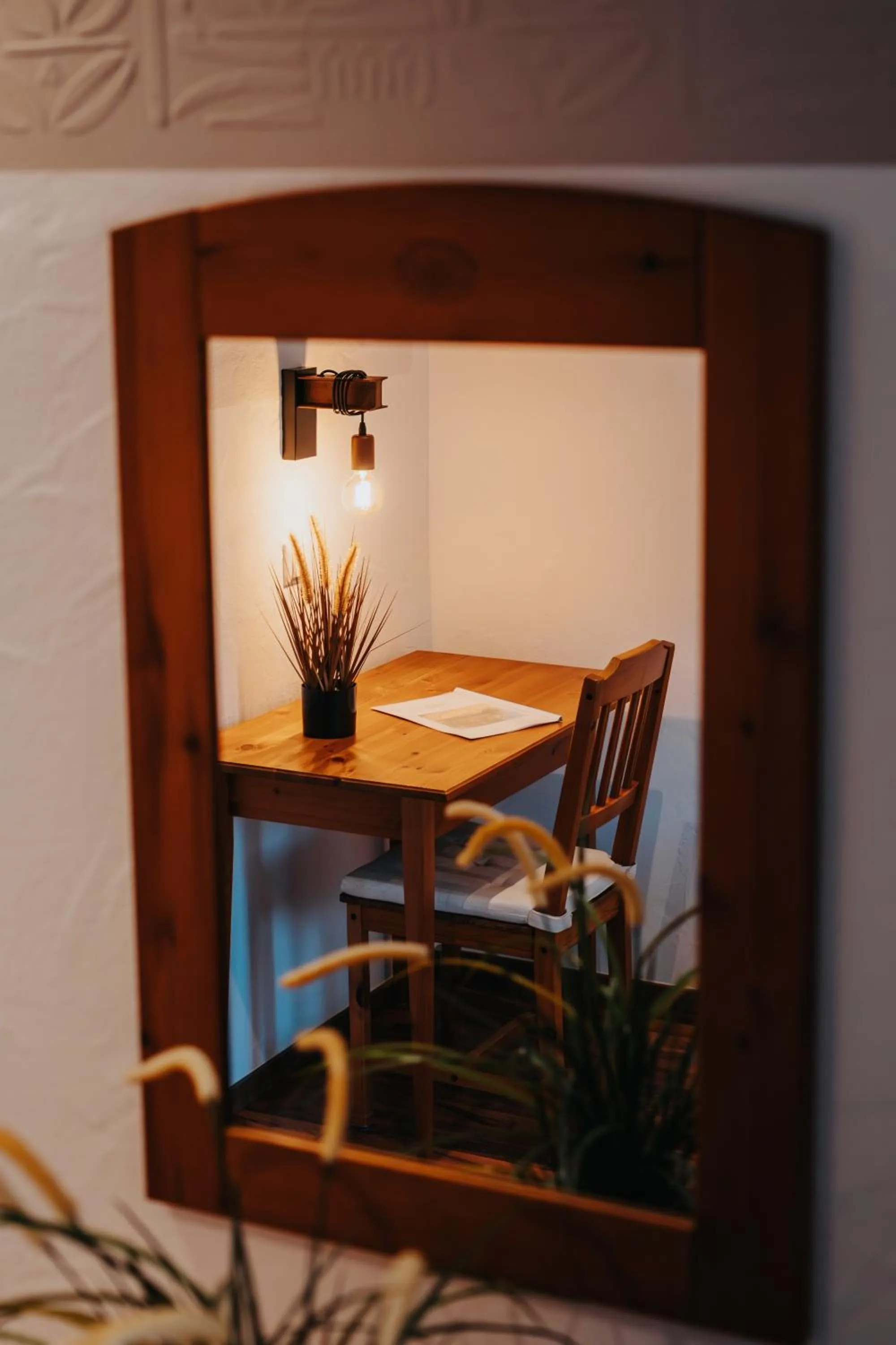 Photo of the whole room in Hotel Leo