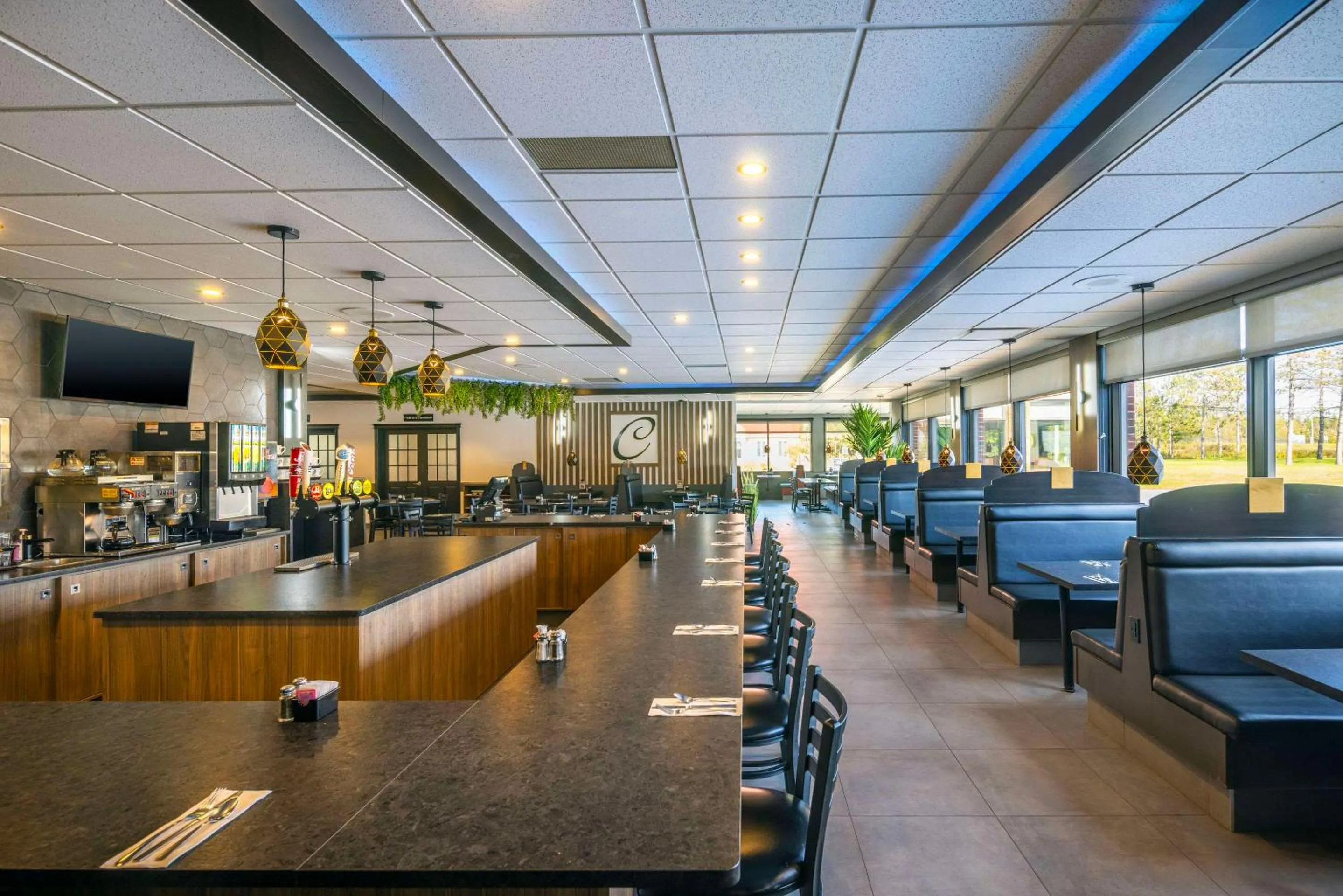 Restaurant/places to eat in Econo Lodge