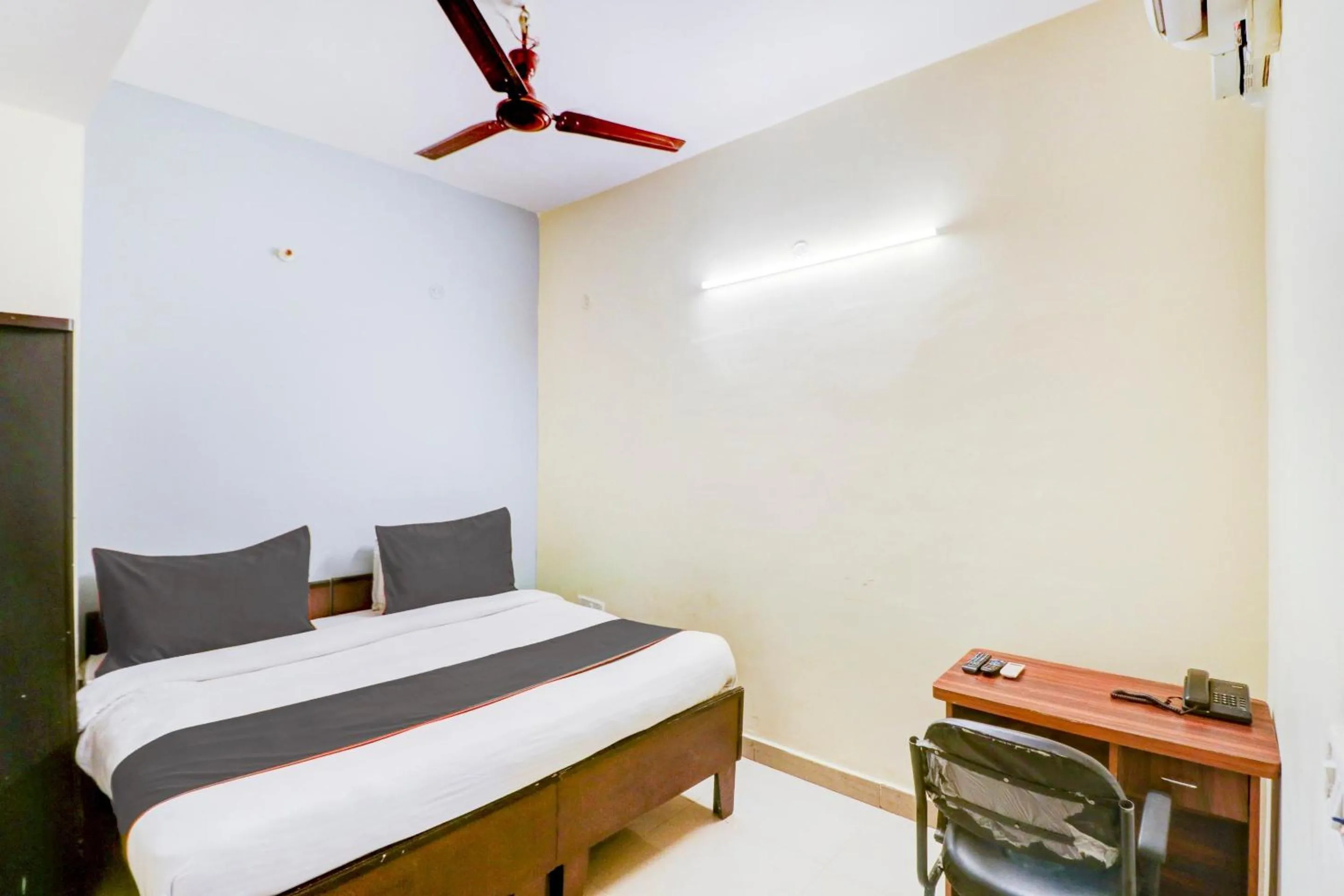 Bedroom in Hotel O Tara Patel