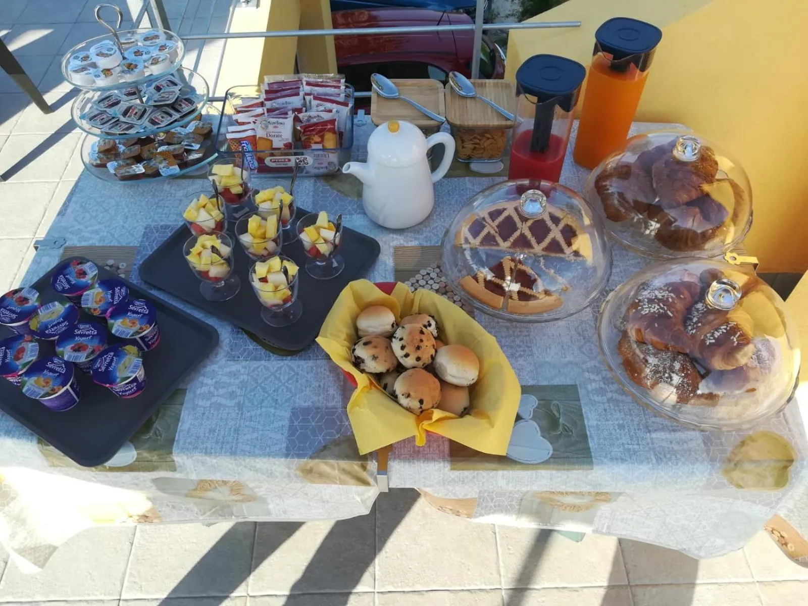 Food and drinks in B&B Sale e Sole sul Mare