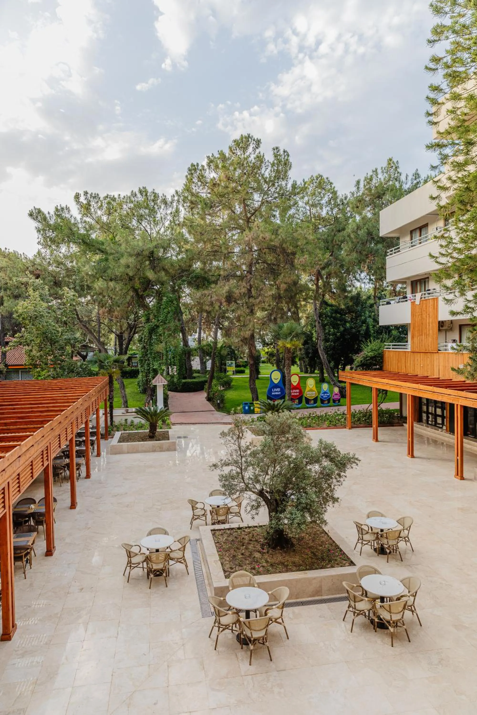 Patio in Fun & Sun Club Saphire